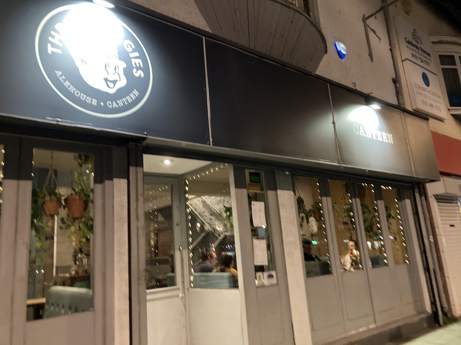 Three Piggies: the place