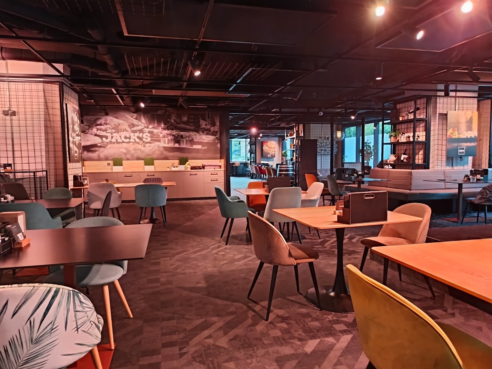 The Jack's House | Restaurant Altstetten: the place