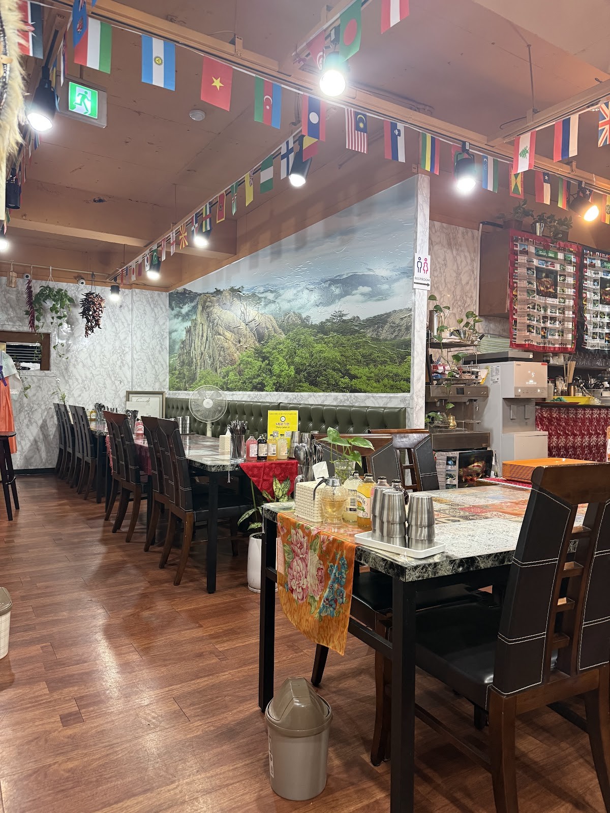 Cherry Garden: the place