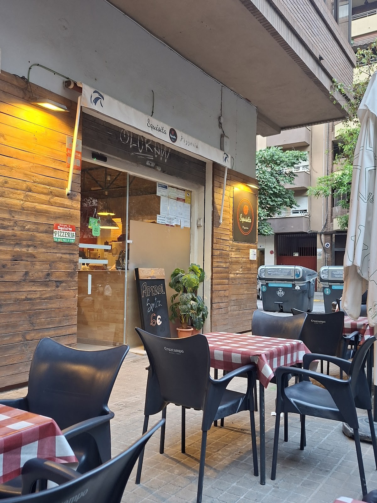 Squisita Pizzeria: the place