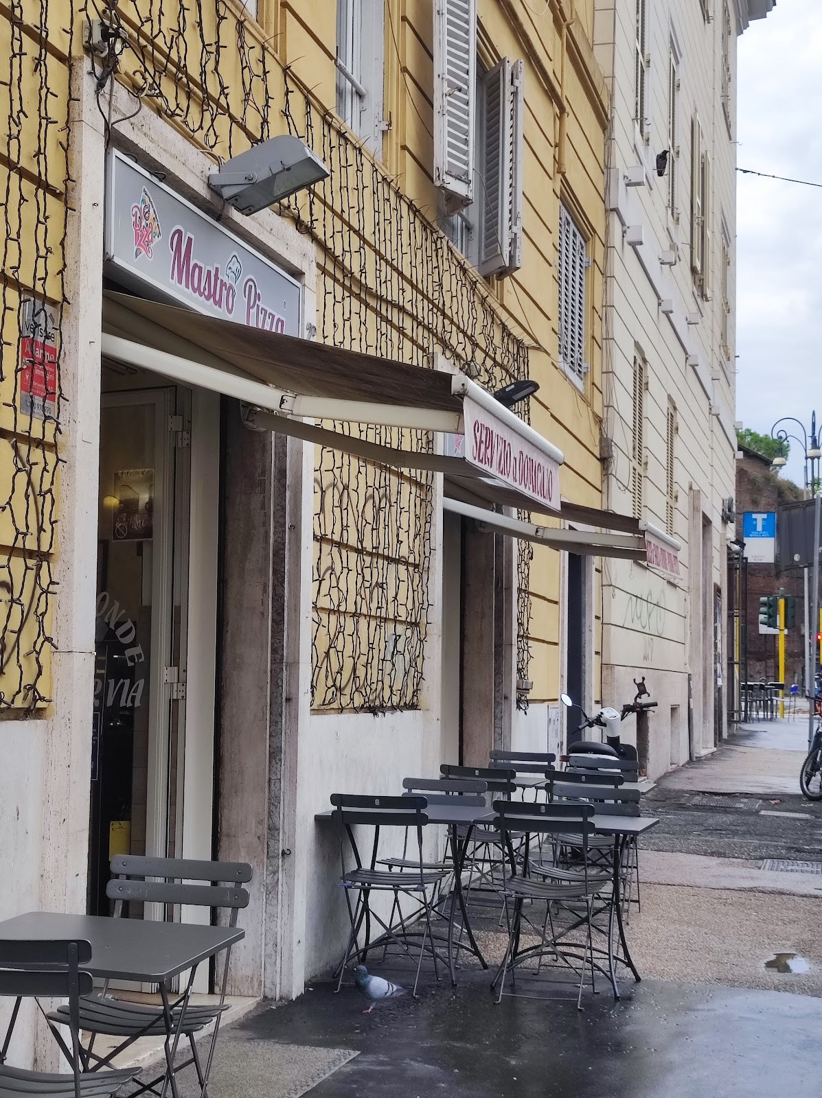Mastro Pizza: the place