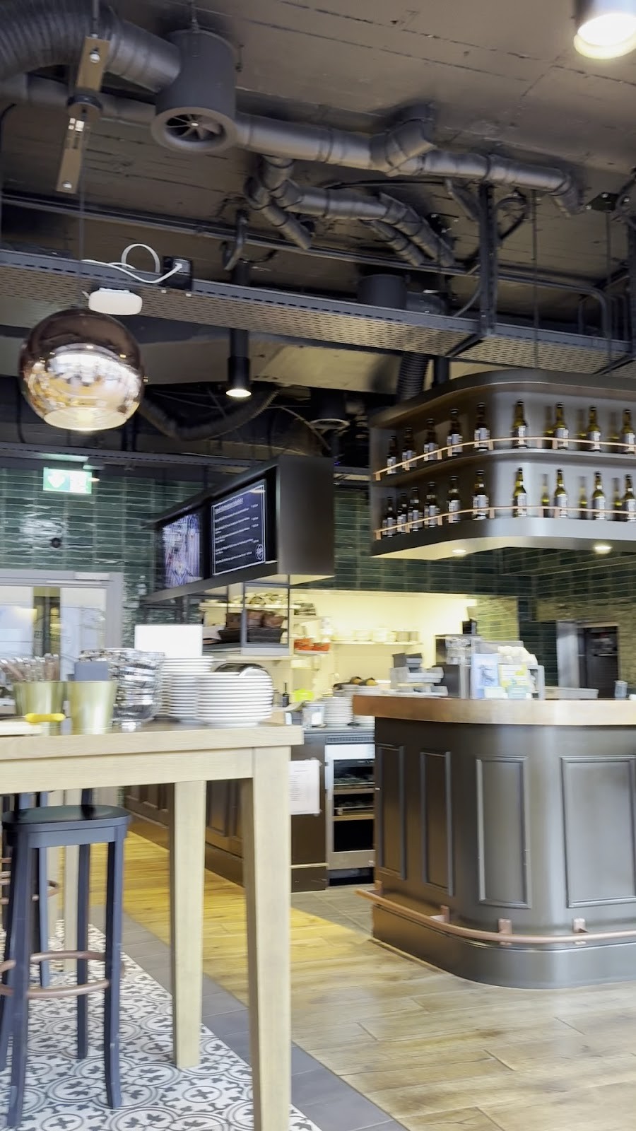 Hotel Spirgarten: the place