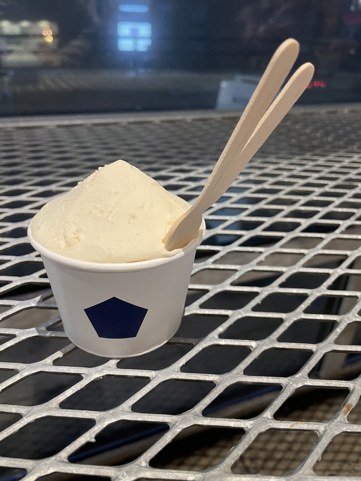 Mister Artisan Ice Cream: food & drinks