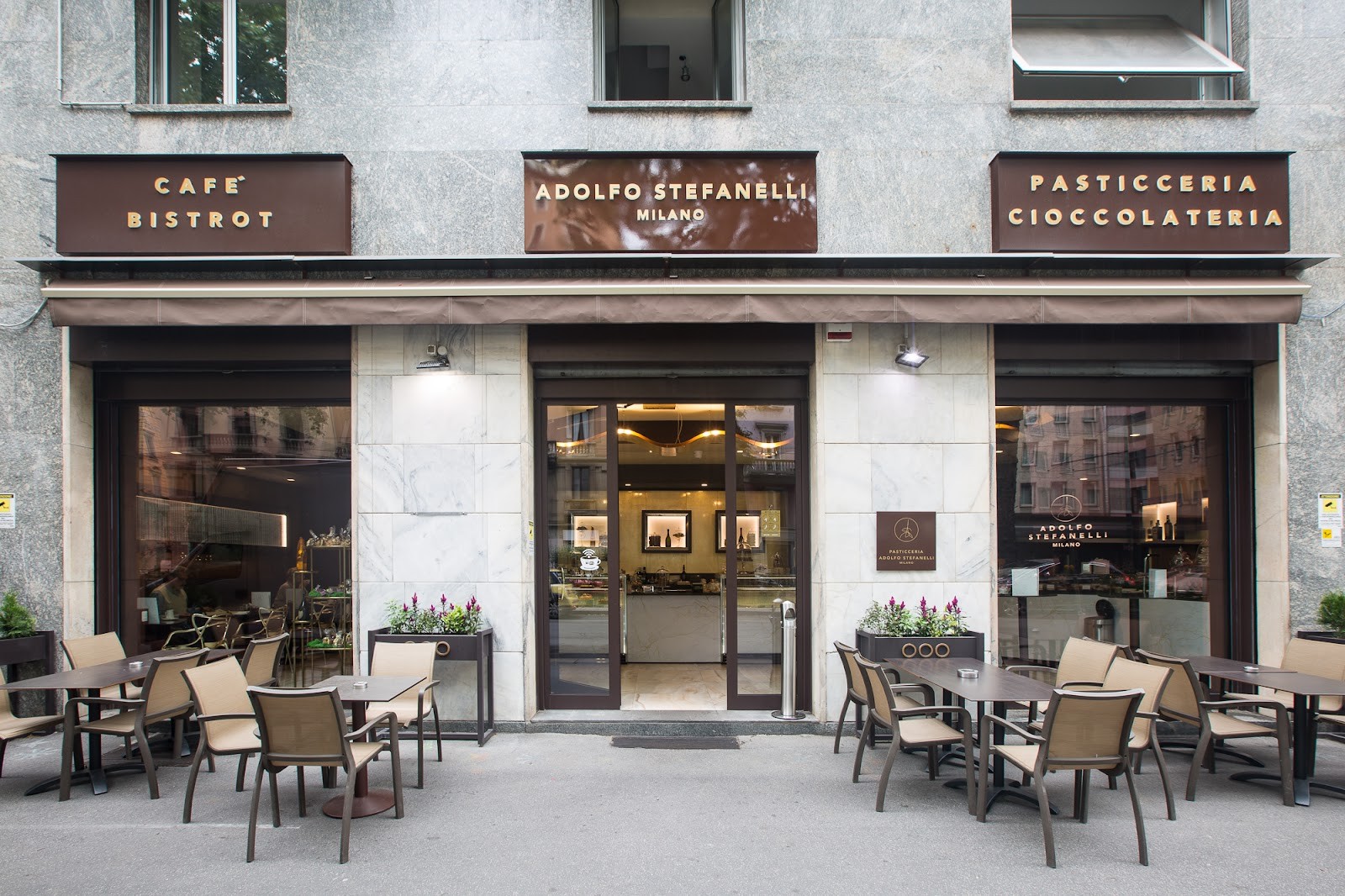 Pasticceria Adolfo Stefanelli: the place