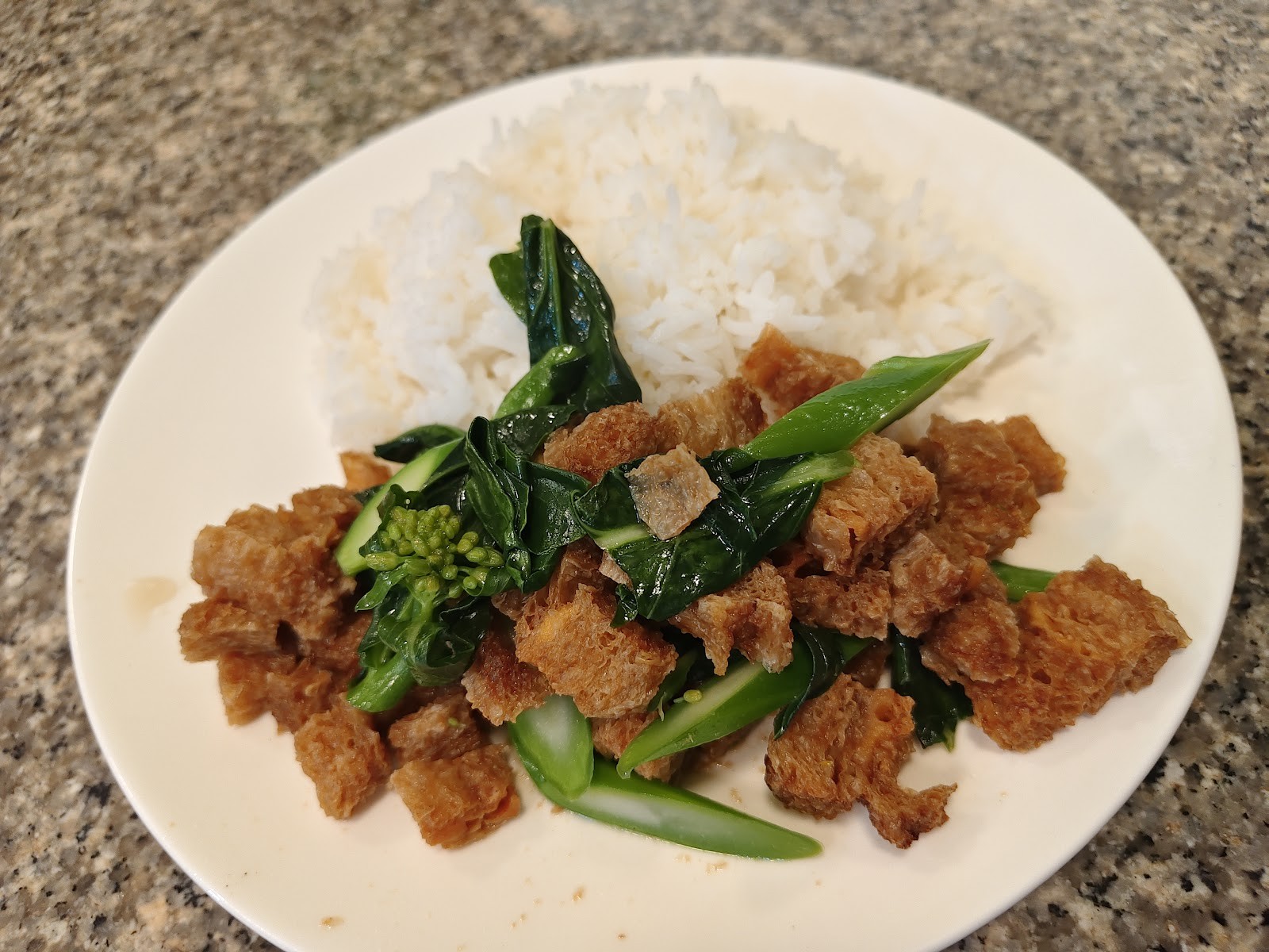 Punsuk Vegetarian: food & drinks
