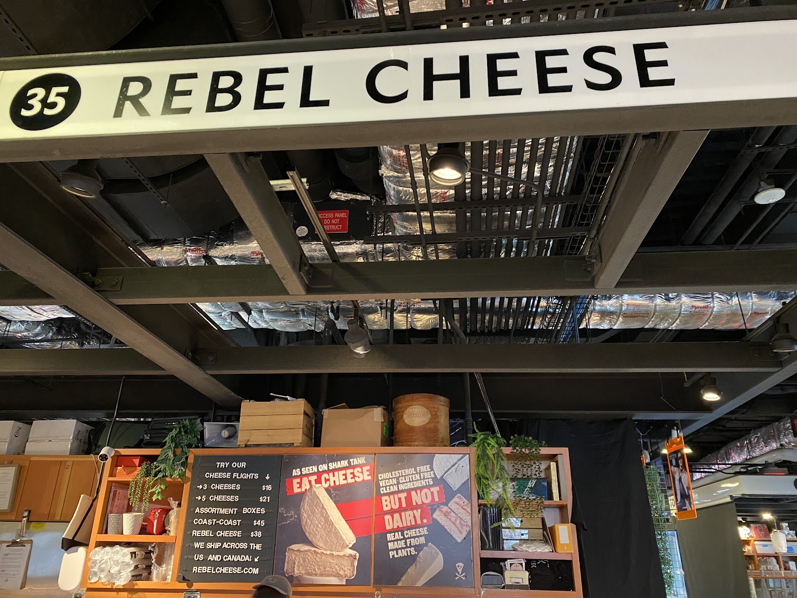 Rebel Cheese Essex Market: the place