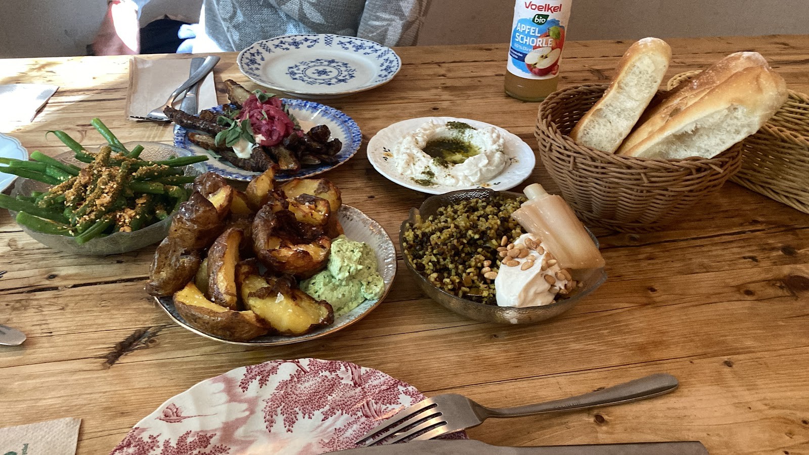 Cafe Pilz: food & drinks