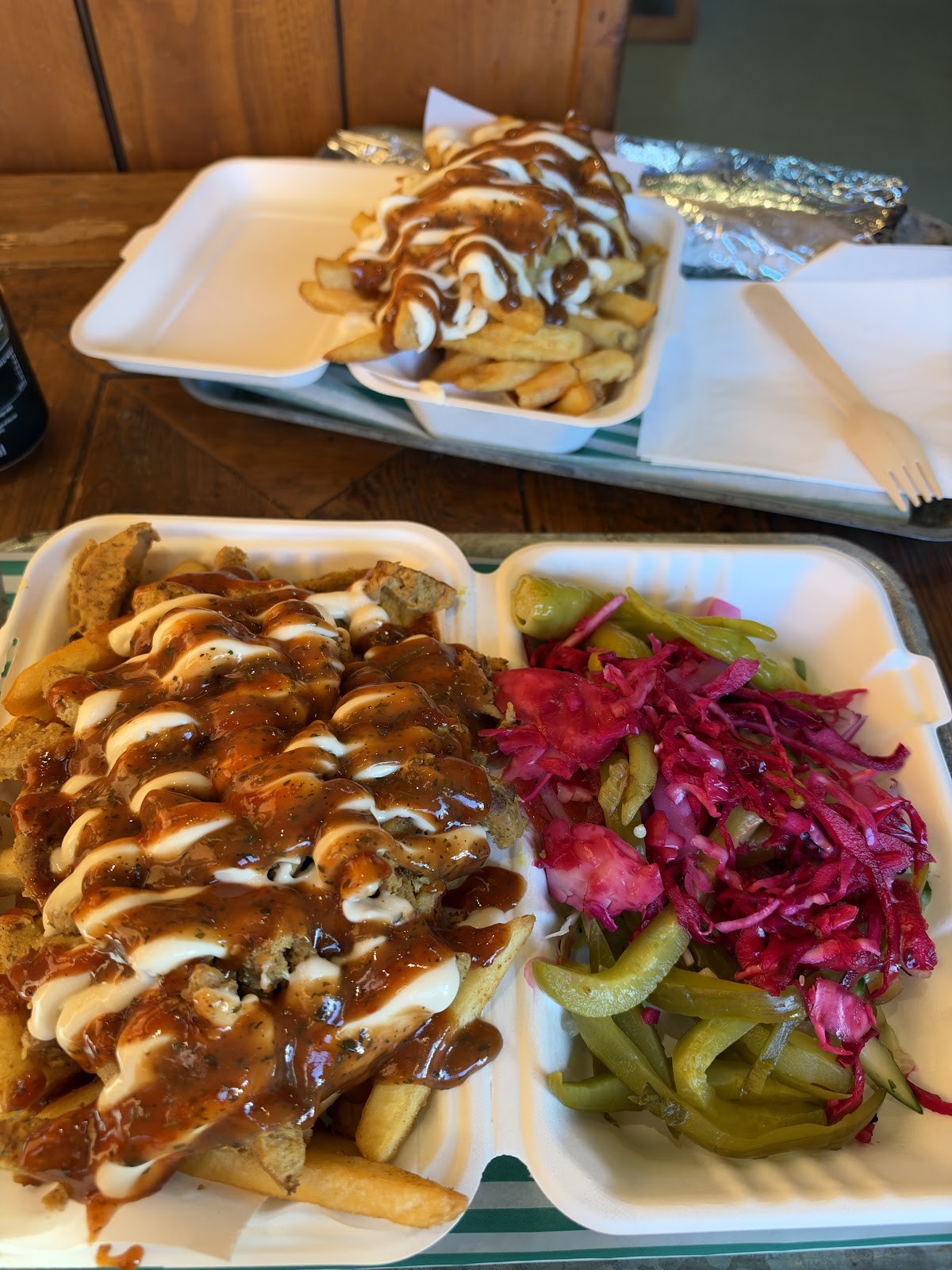 Vegan Falafel Munch UK: food & drinks