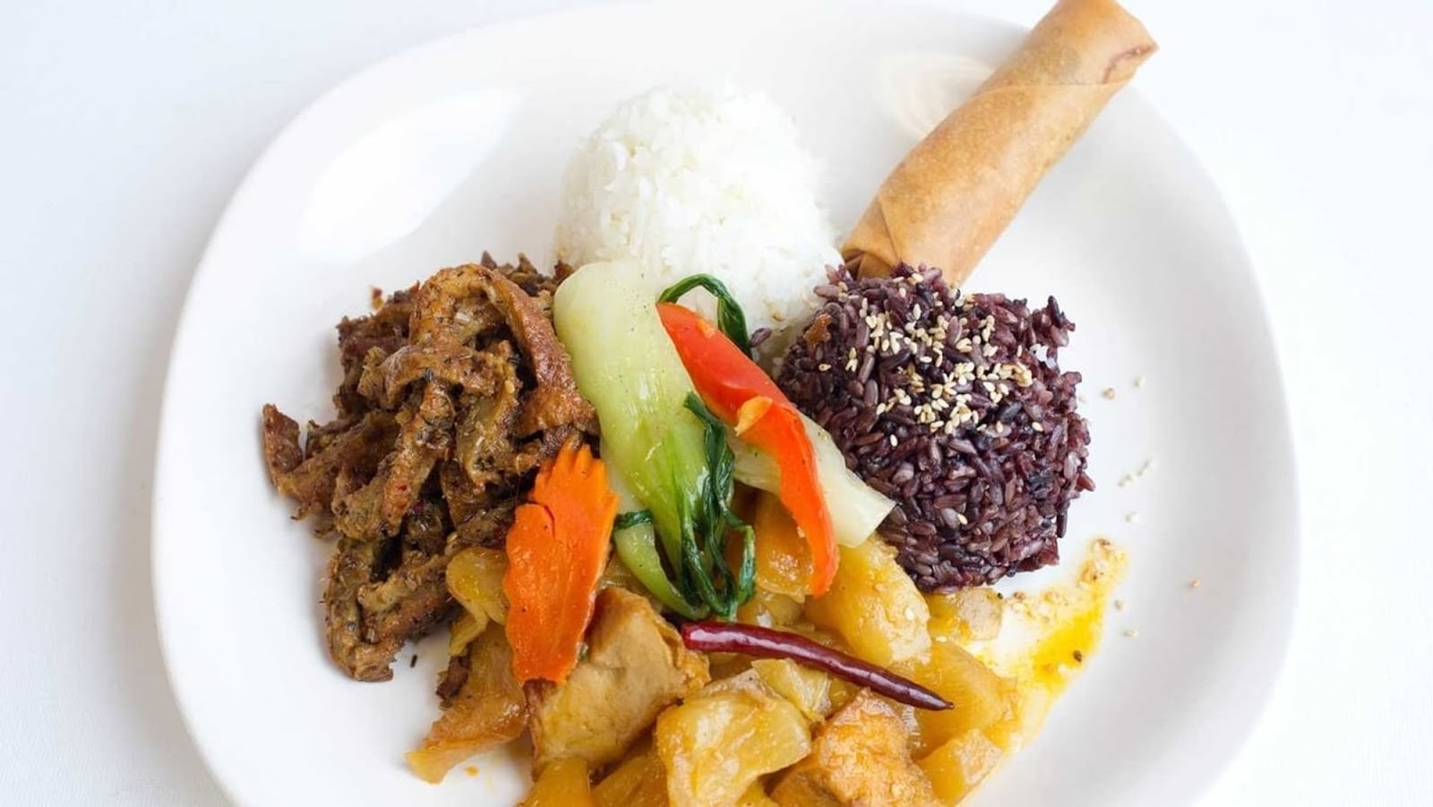 ChuMinh Tofu and Vegan Deli: food & drinks