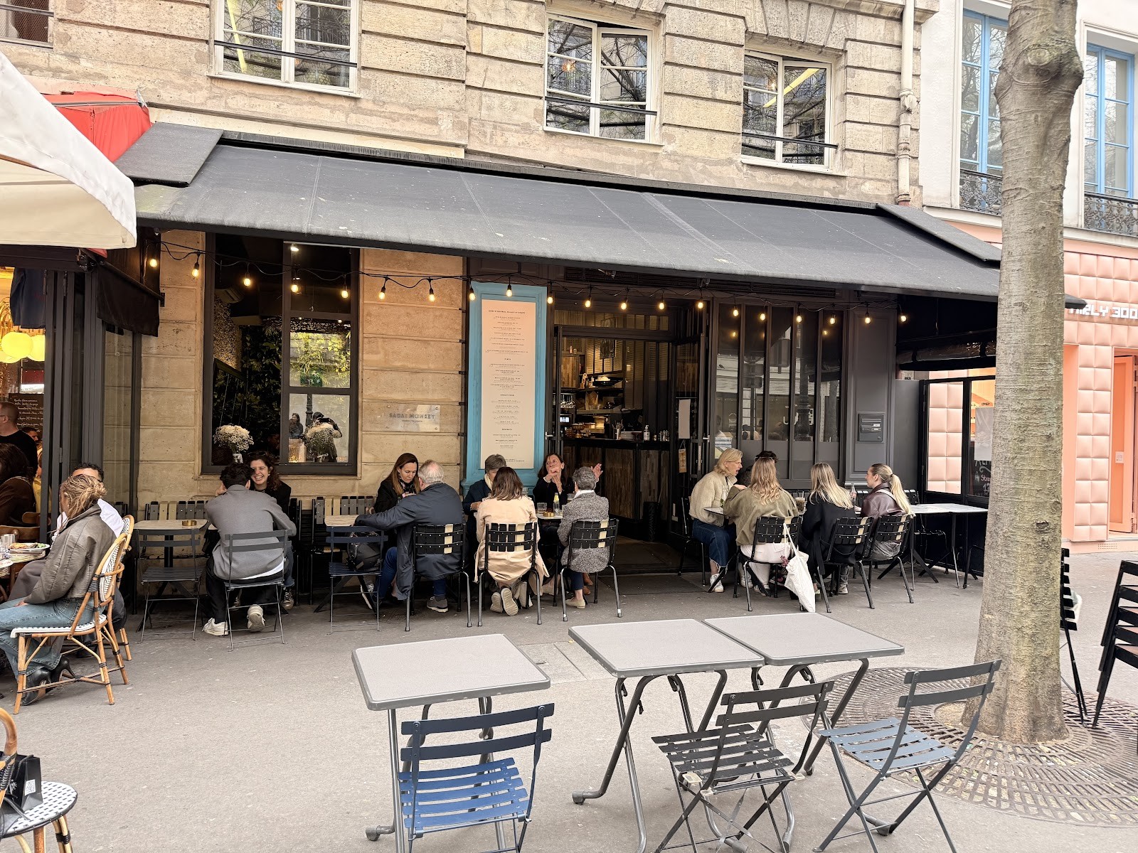 Sabai Monkey: the place