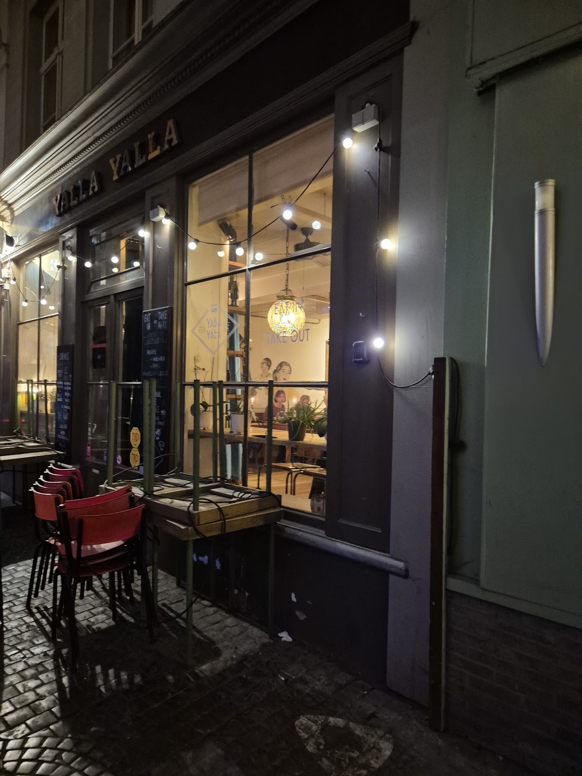 Yalla Yalla Beirut foodbar: the place