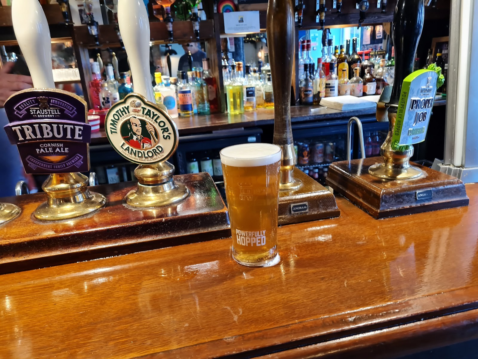 The Oval Tavern: the place