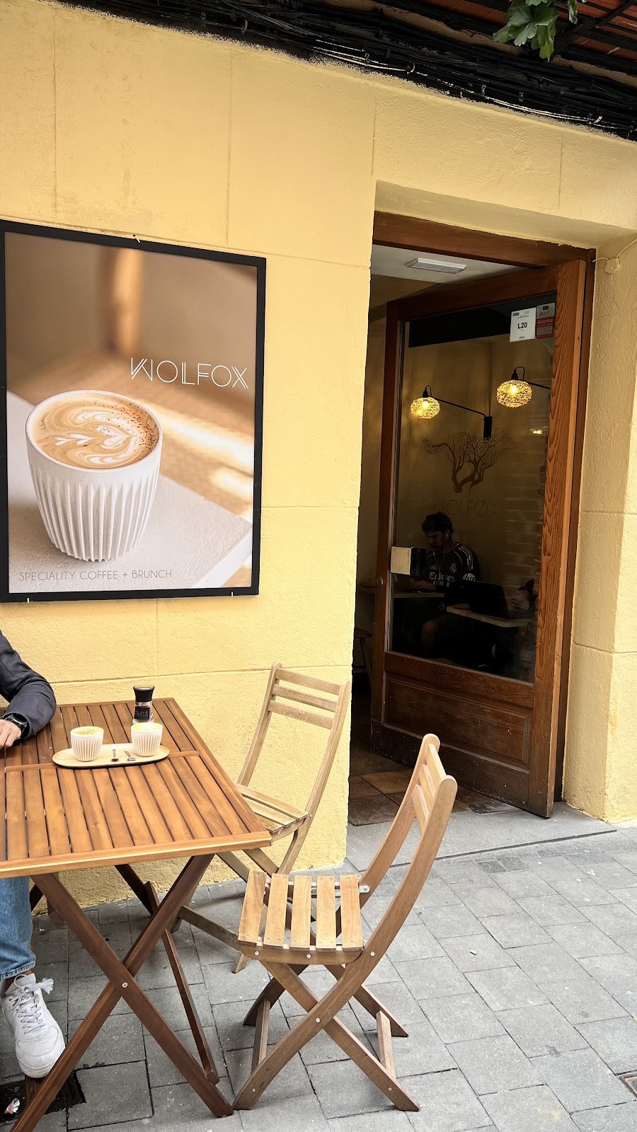 Wolføx Madrid Speciality Coffee Roasters: the place