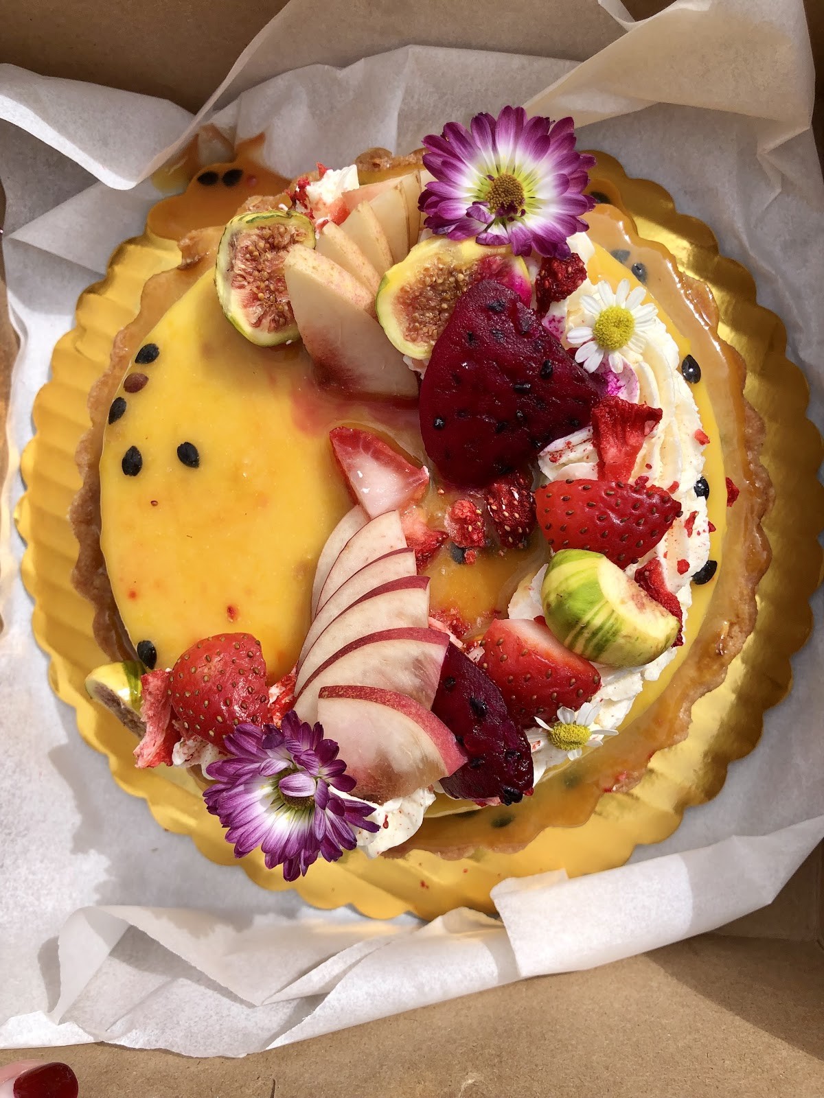 L.H.Bakeshop: food & drinks