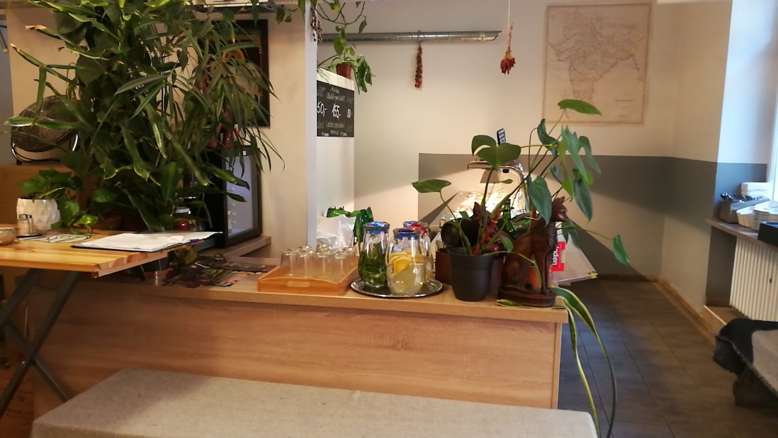 Sandokan Vegan Bistro: the place