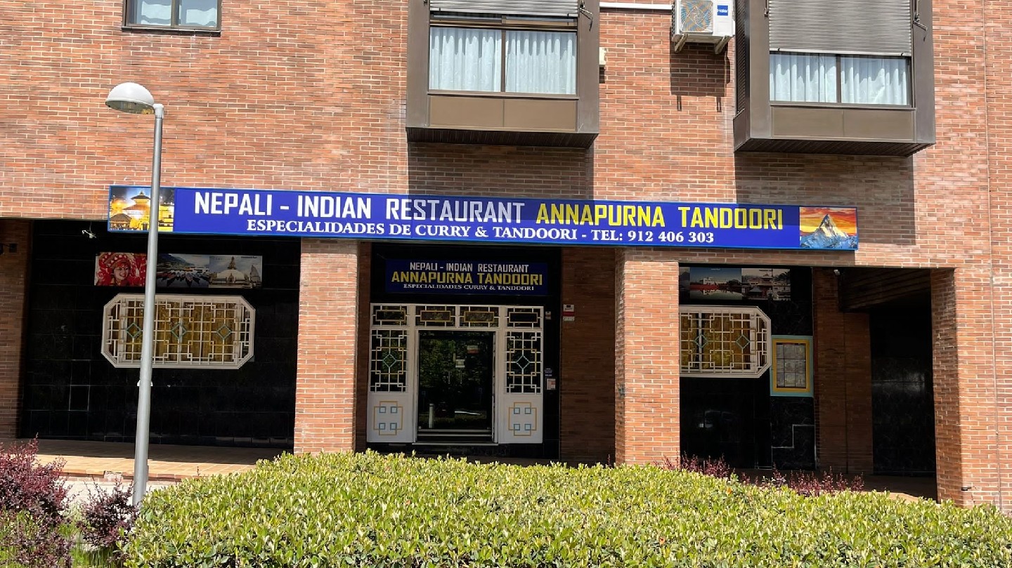 Restaurante Annapurna Tandoori: the place