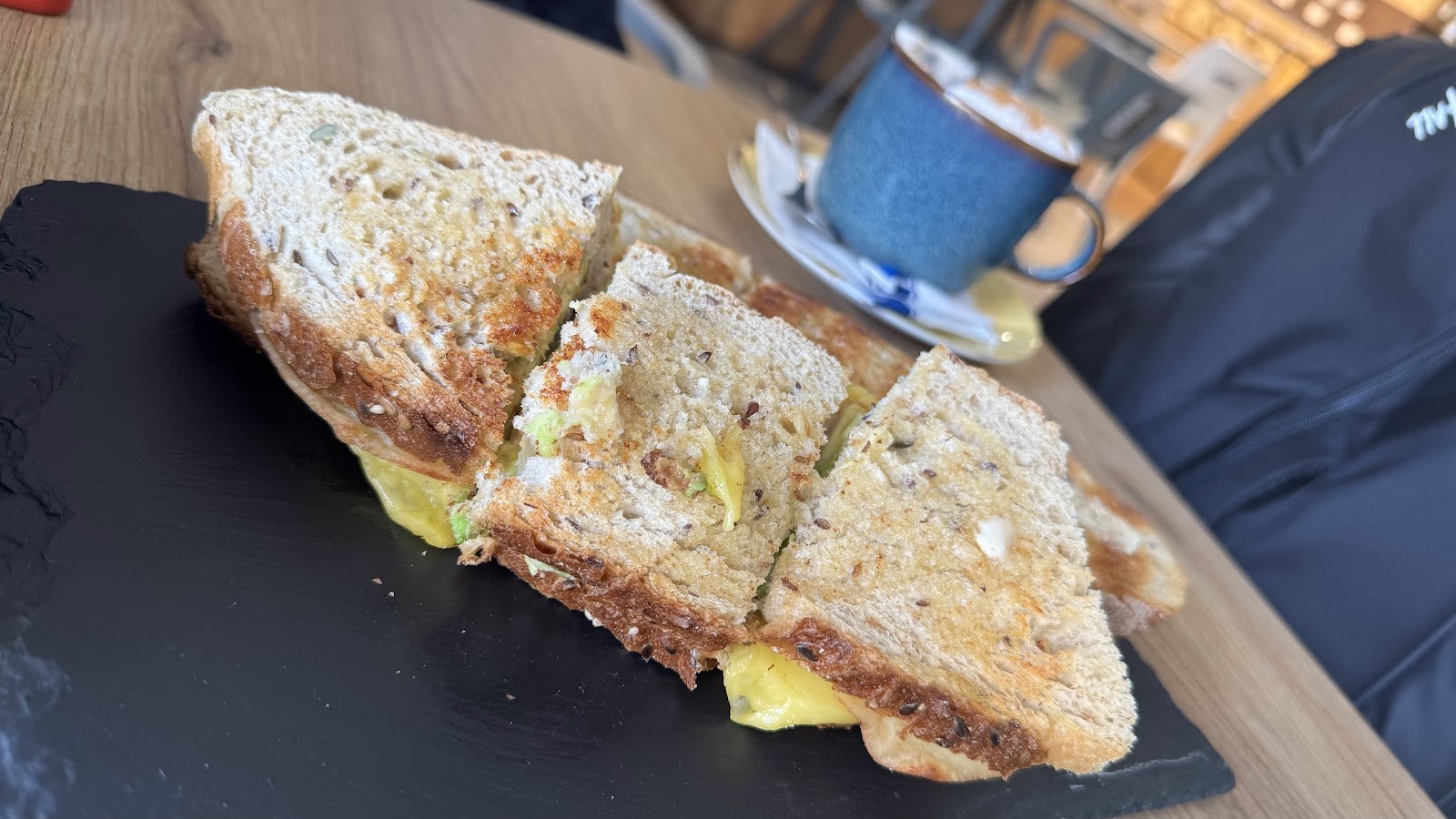 Gaya Veggie Market & Coffee Shop: food & drinks