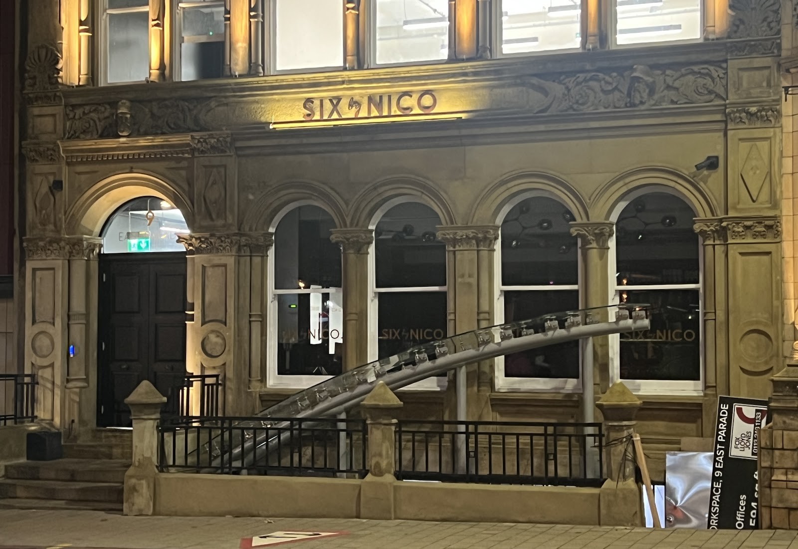 Six by Nico Leeds: the place
