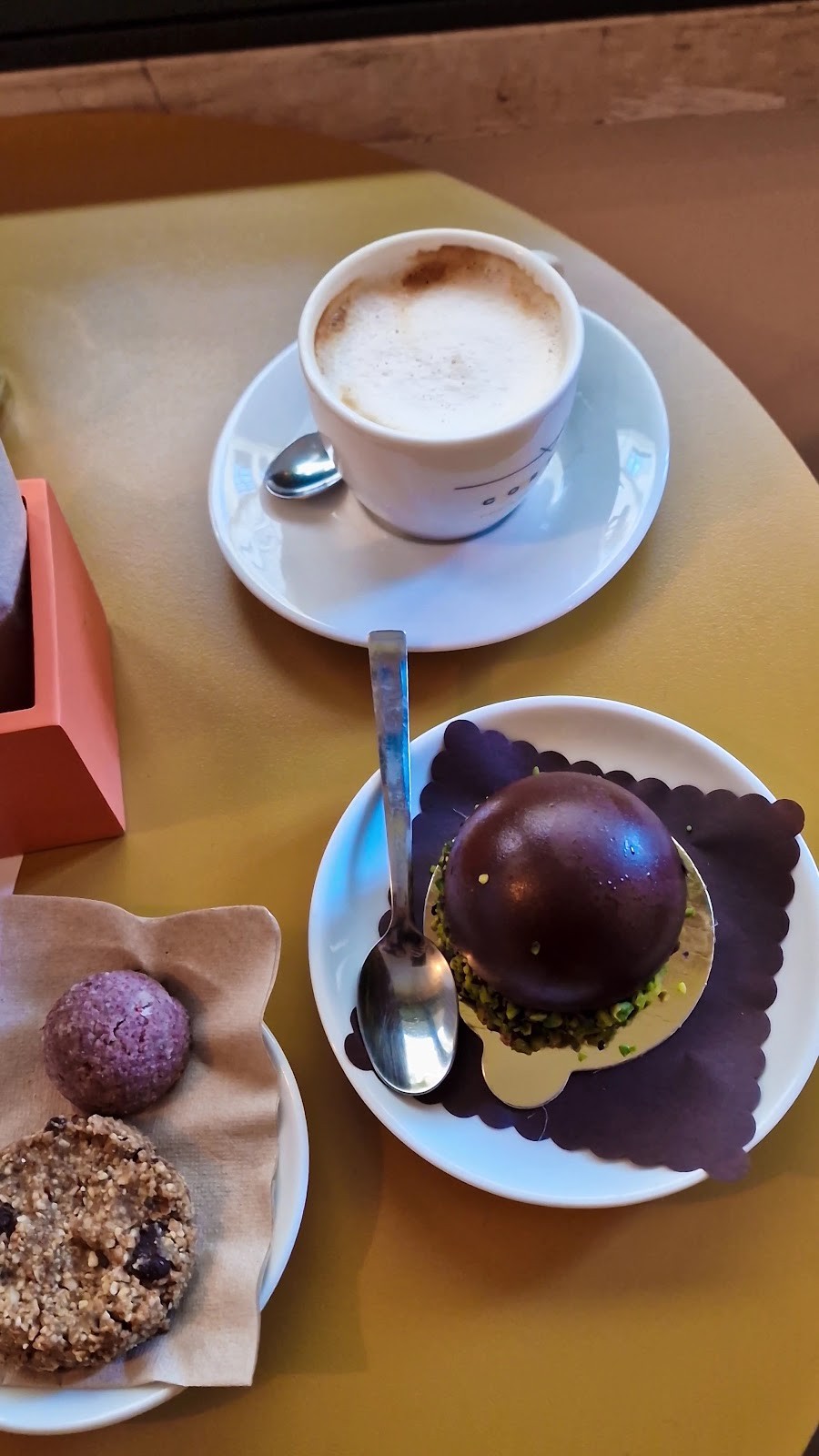 Cortese: food & drinks
