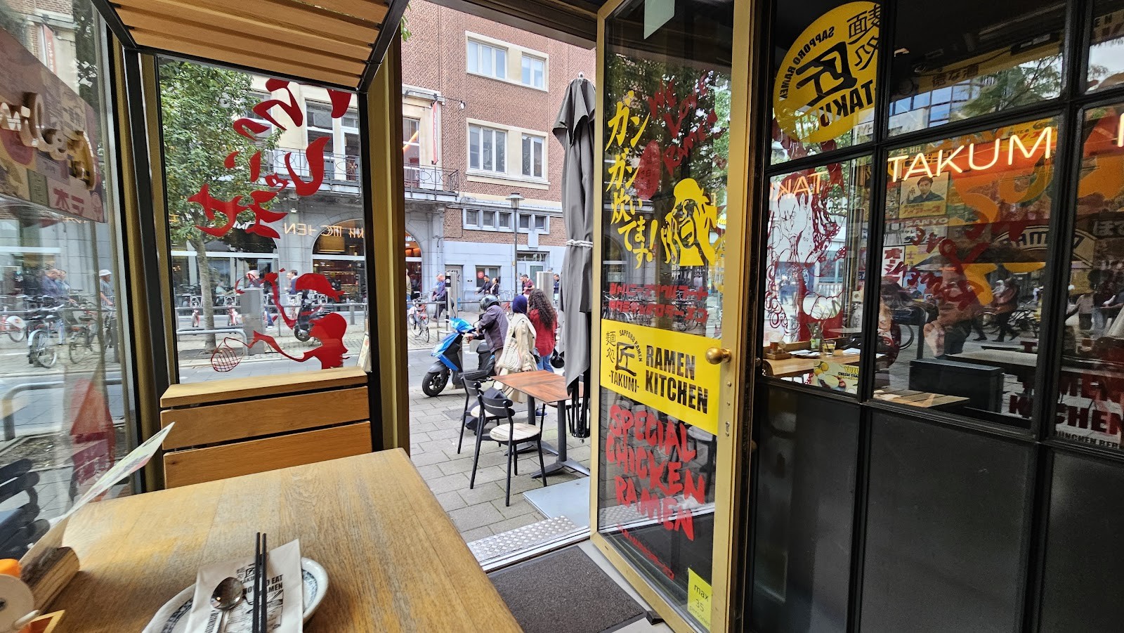 Takumi Ramen Kitchen Anneessensstraat: the place