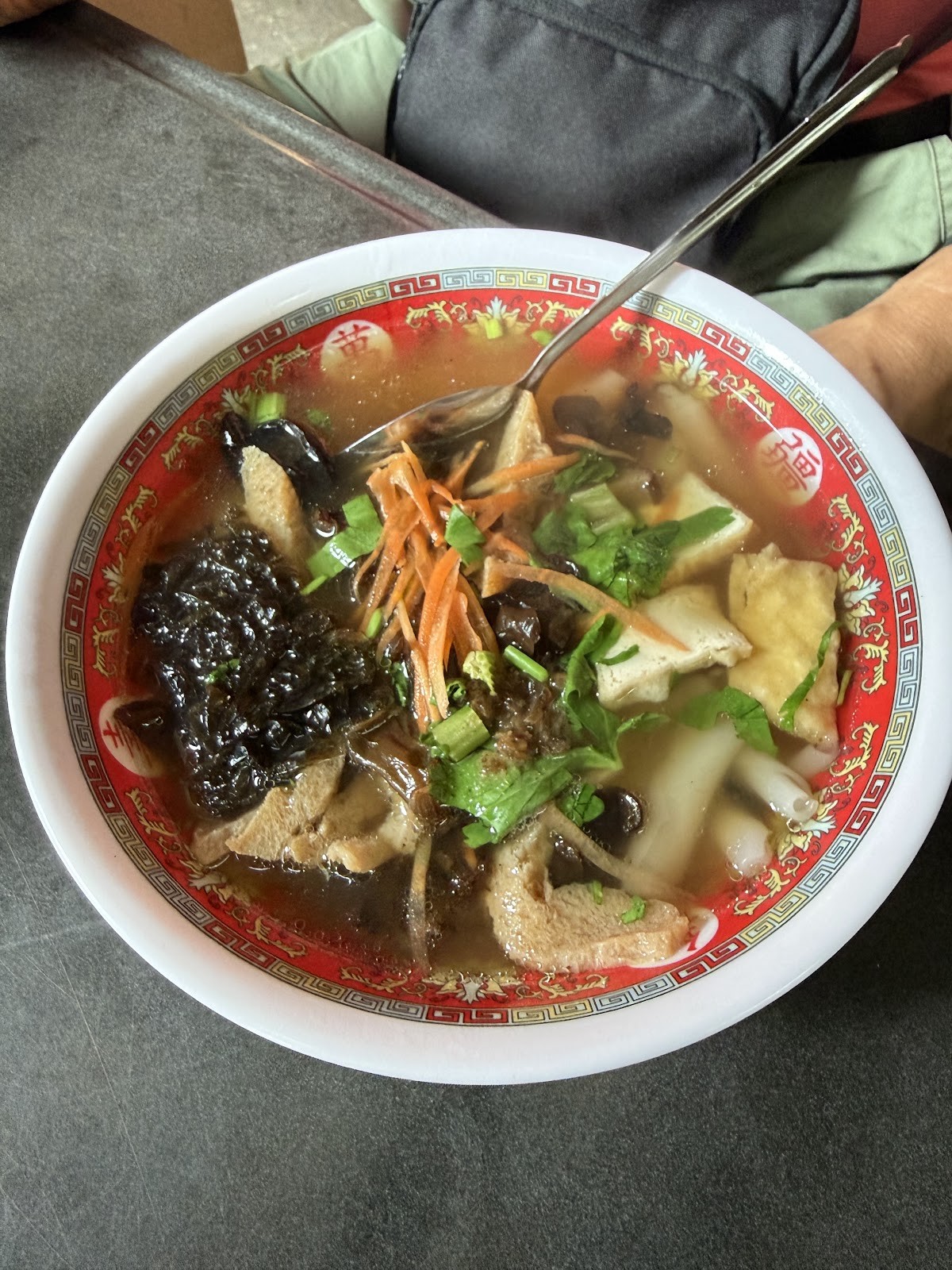 ร้านมังสวิรัติ Sumalee Vegetarian: food & drinks
