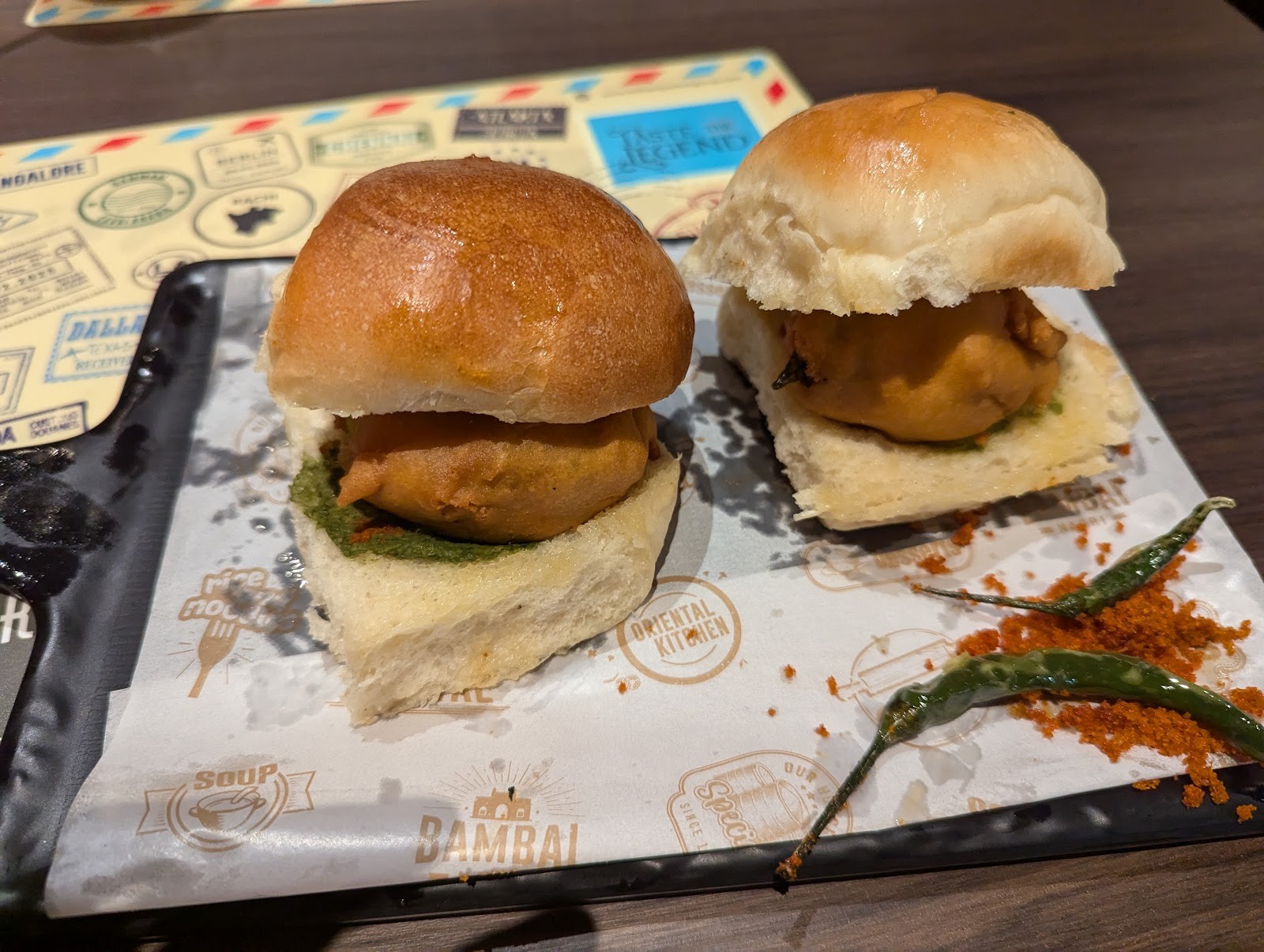 Kailash Parbat – Indisches vegetarisches & veganes Restaurant: food & drinks