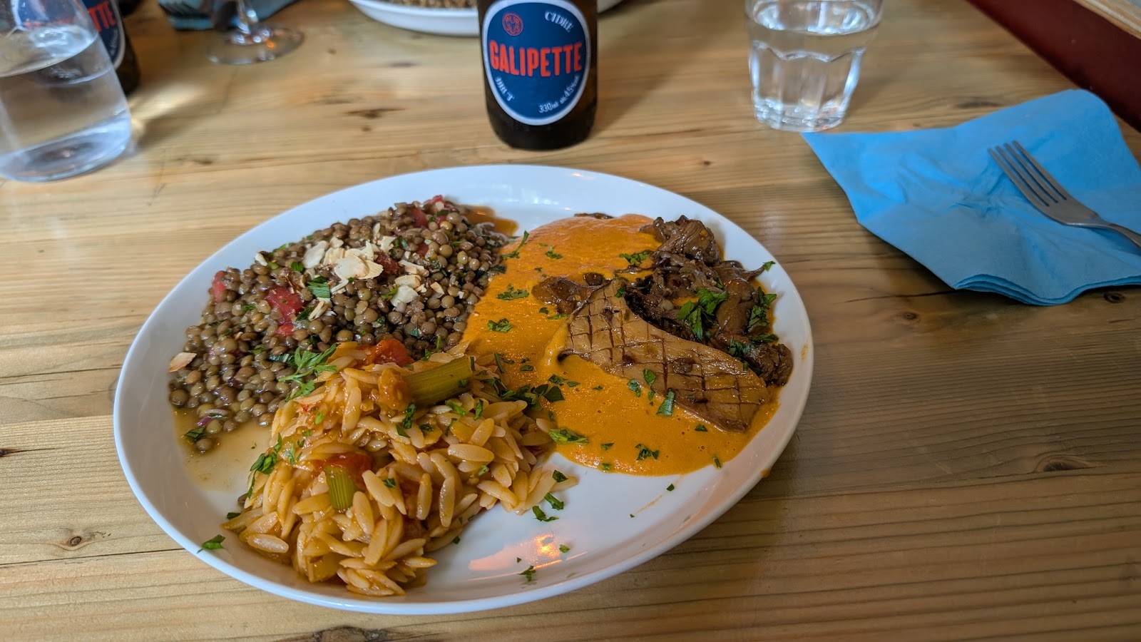 Robin Food Kollektief: food & drinks