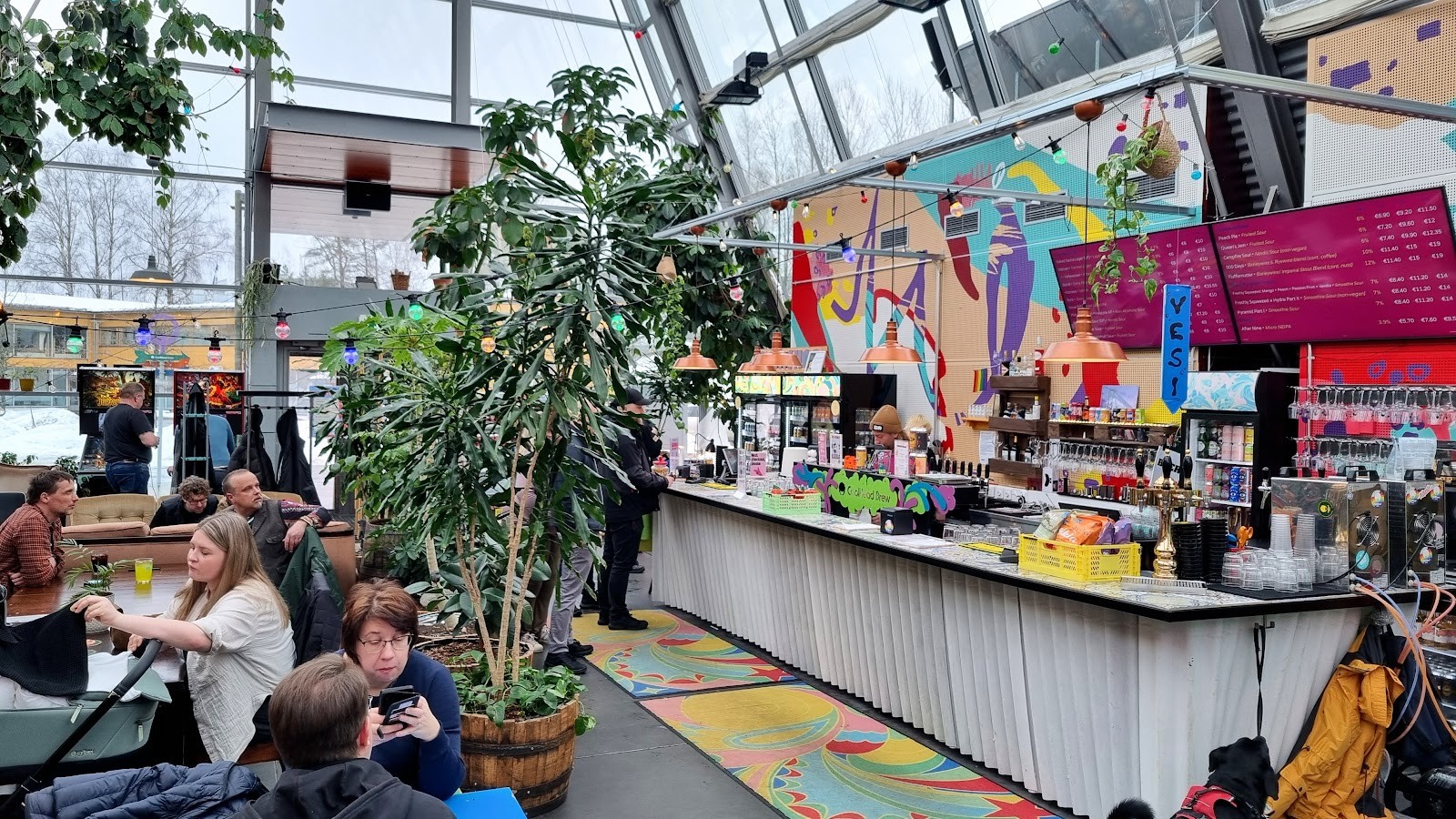 CoolHead Brew / CoolHead Taproom: the place
