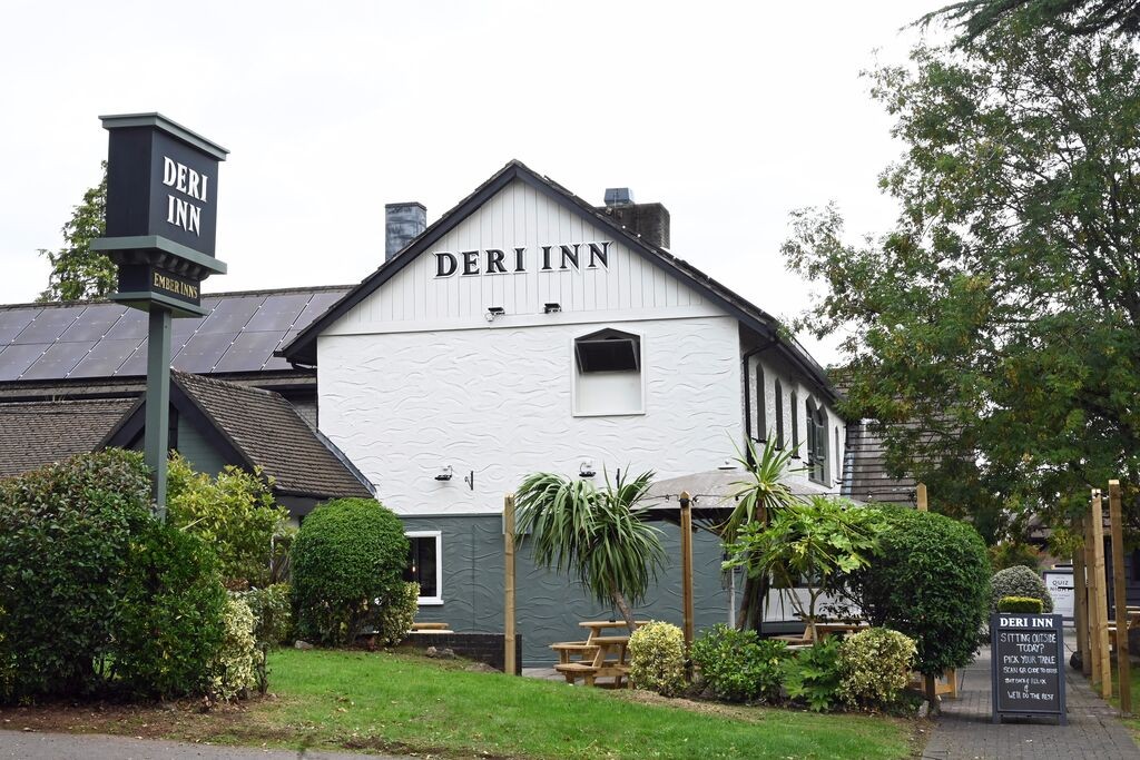 The Deri Inn: the place