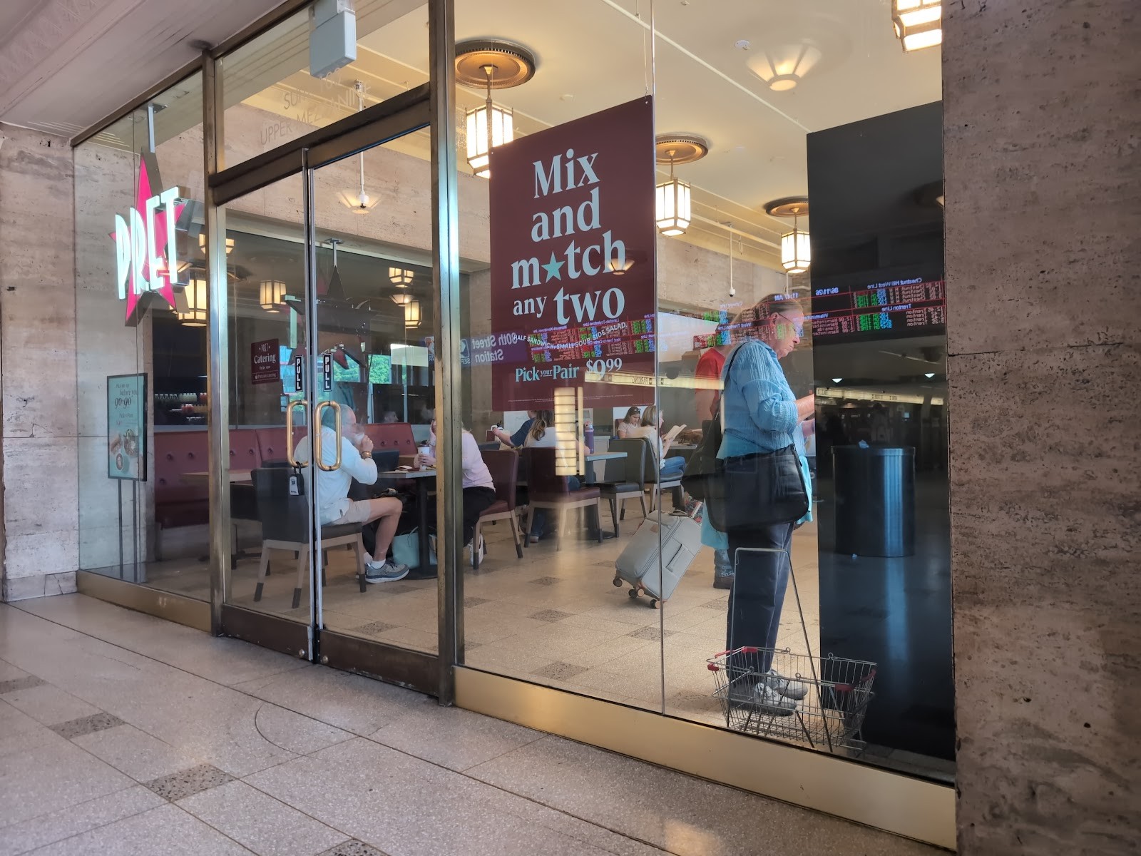 Pret A Manger - UPenn Wharton: the place