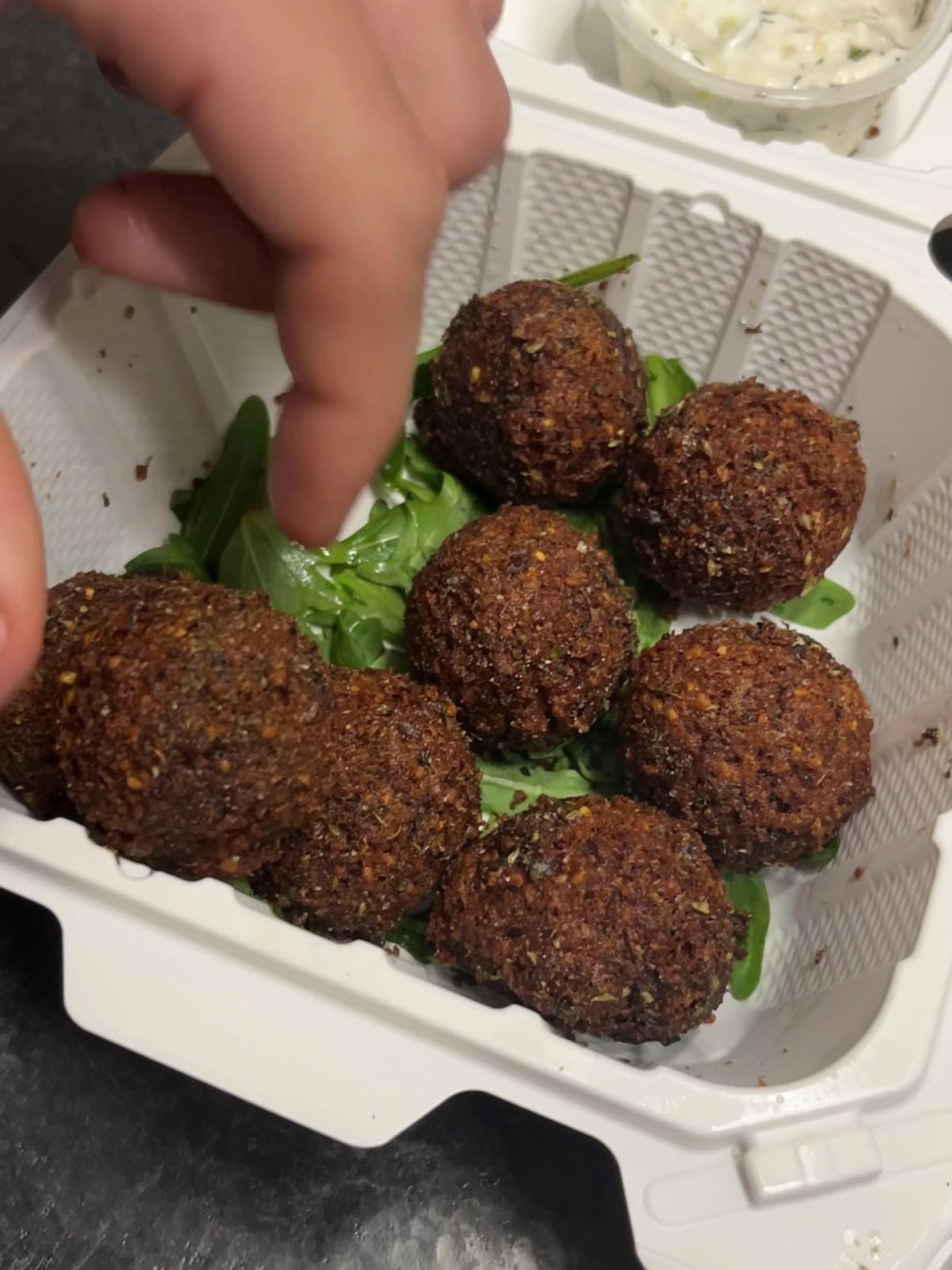 VEGANARIE - RESTO VÉGANE - VEGANERIE: food & drinks