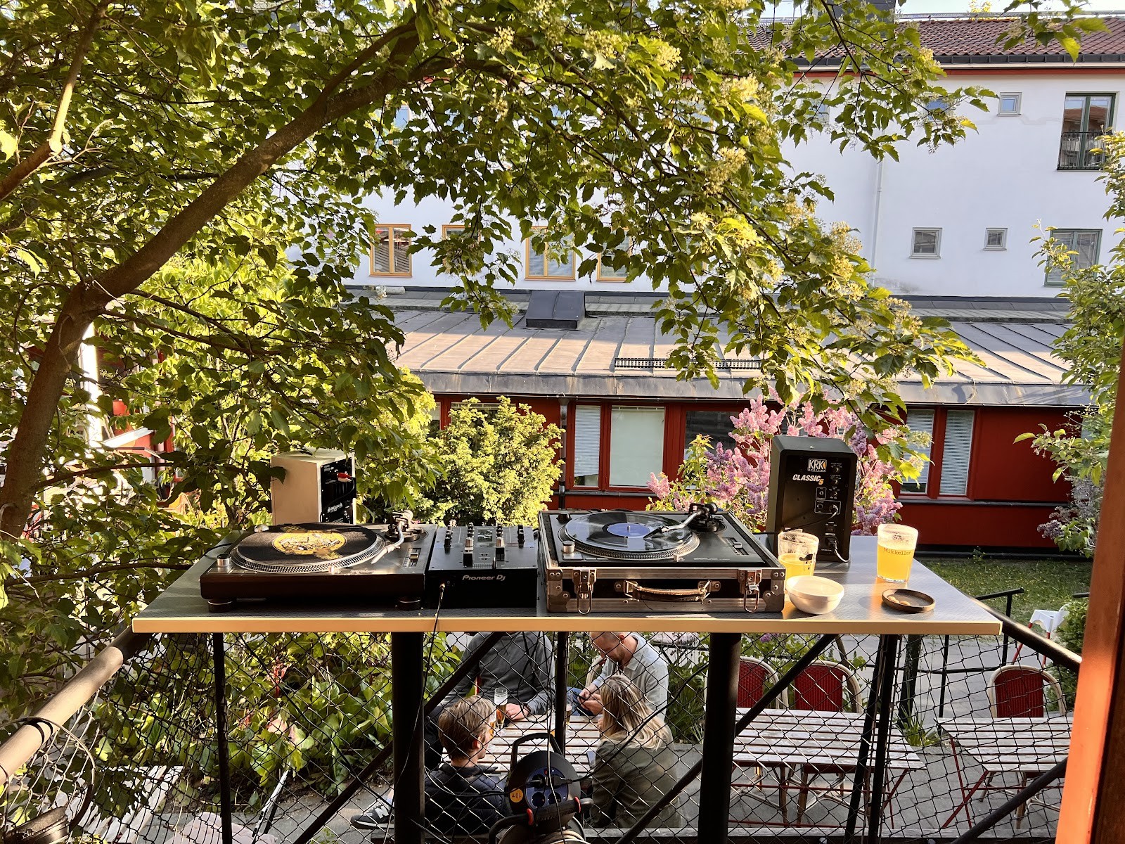 Årstabo - Vinbar/Restaurang Årsta: the place