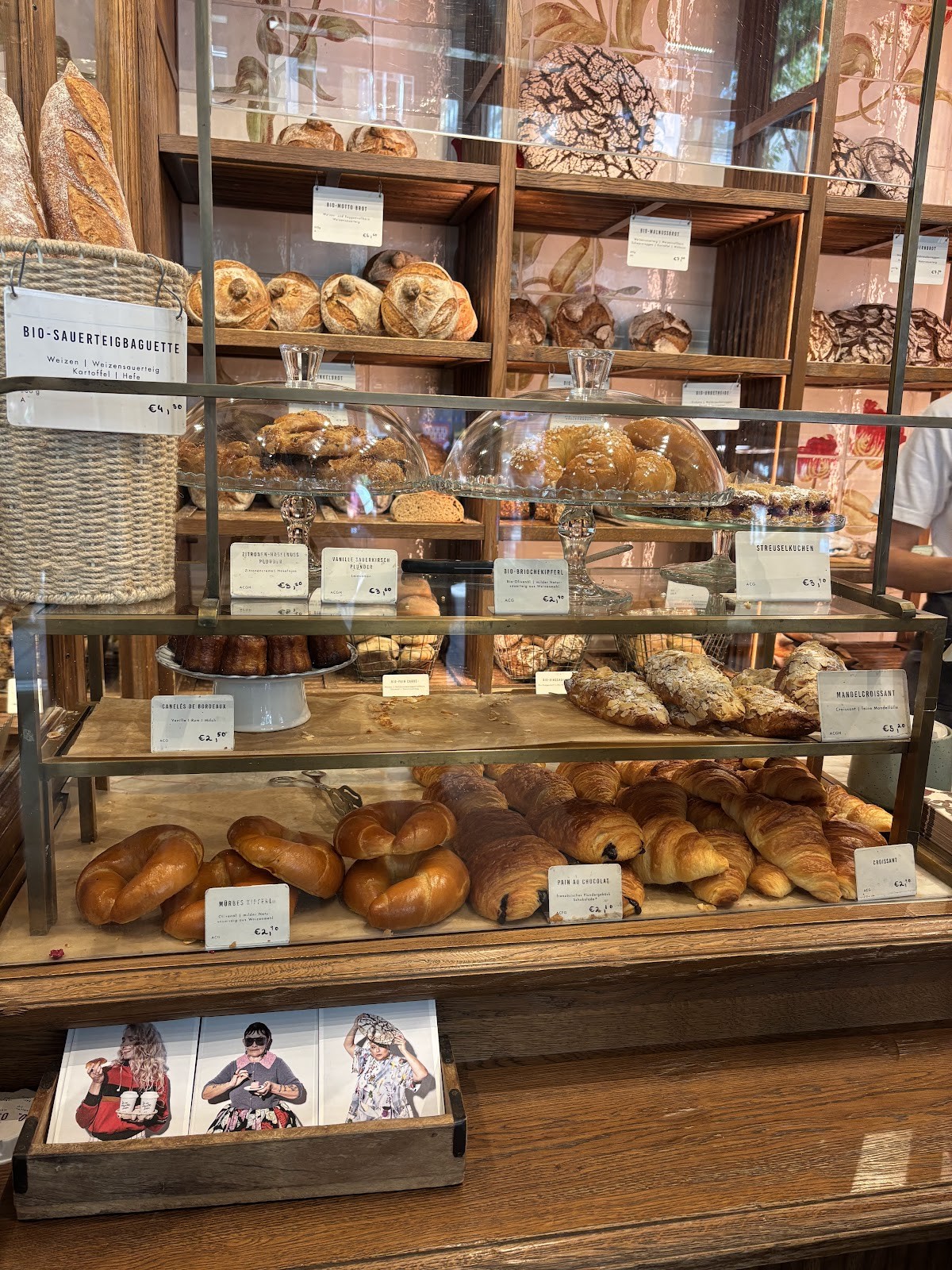Motto Brot: the place