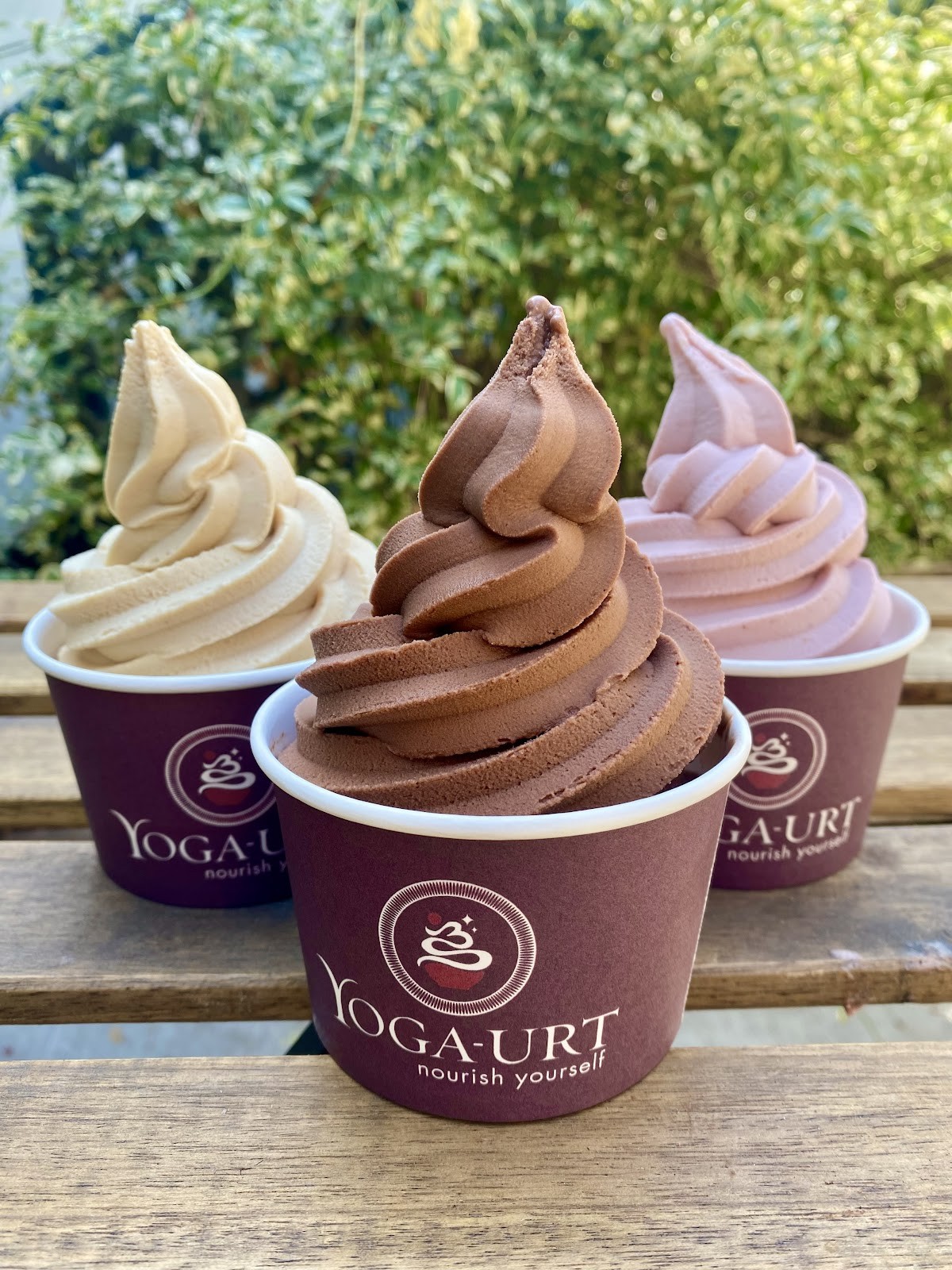 Yoga-urt: food & drinks