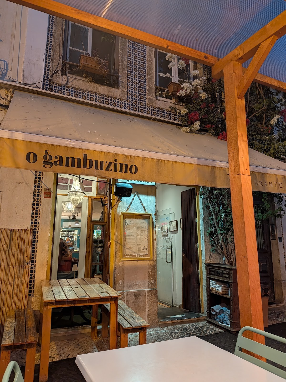 O Gambuzino: the place