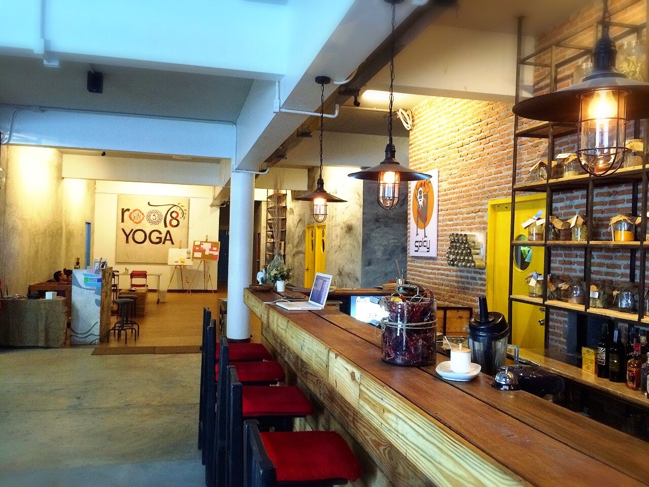 Yogis Spicy Cafe': the place