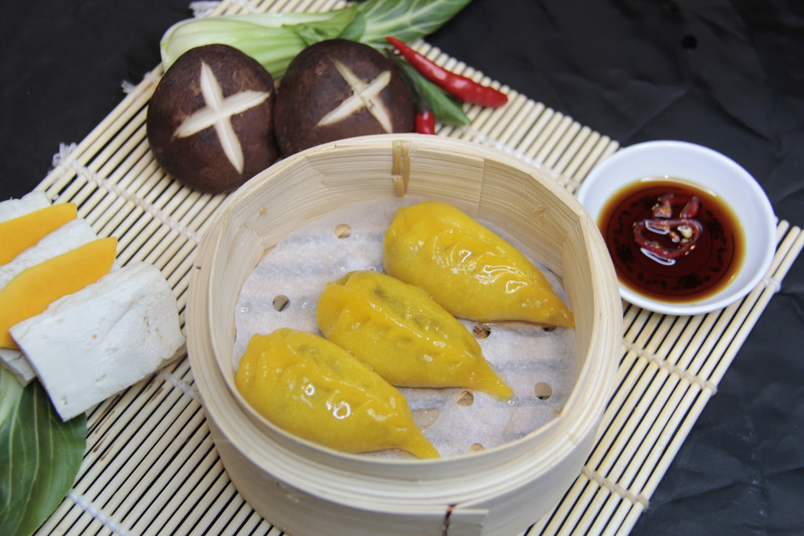 Tofu Vegan Golders Green: food & drinks