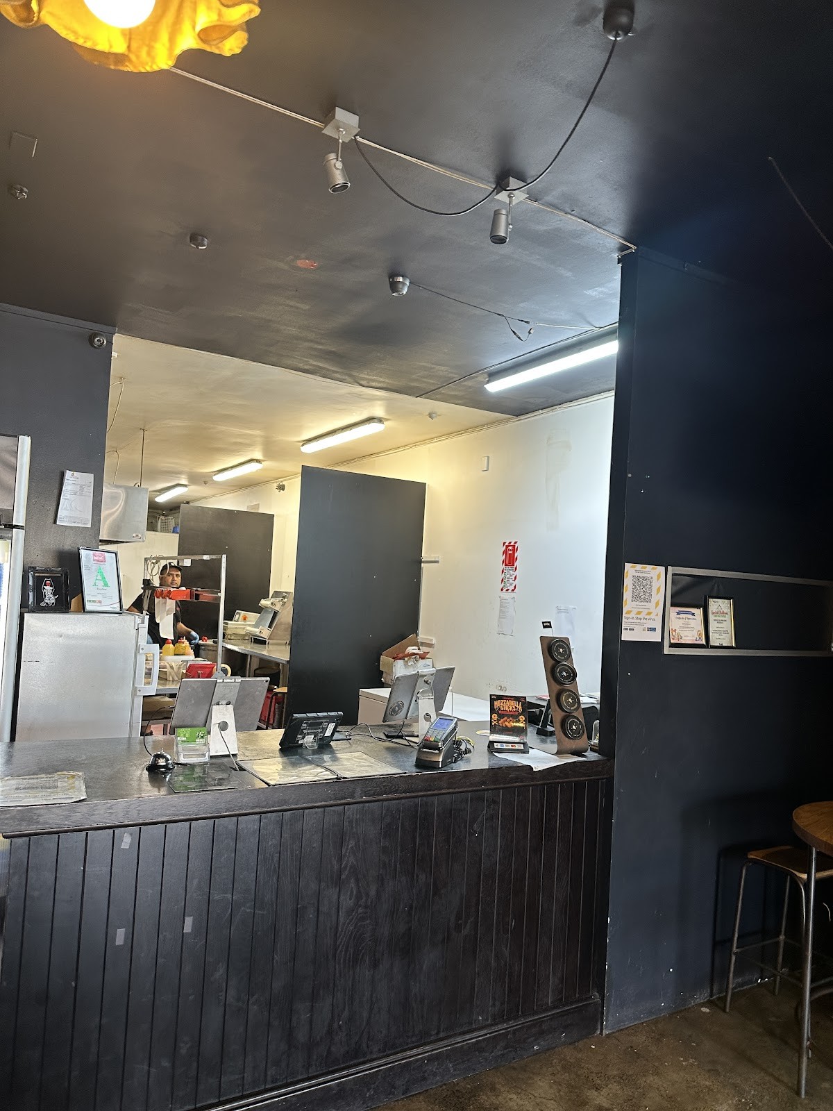 Hell Pizza Balmoral: the place