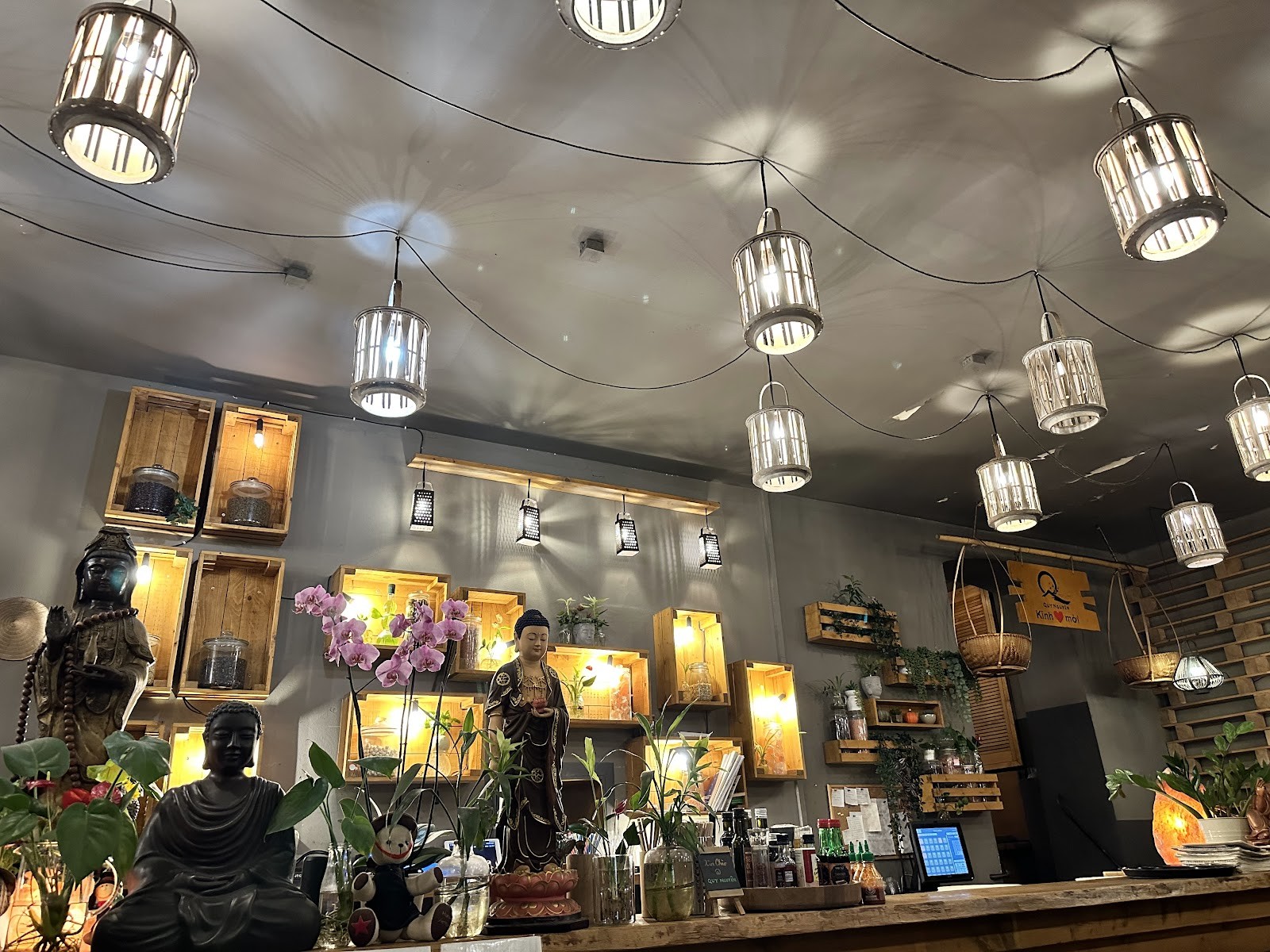 Quy Nguyen: the place