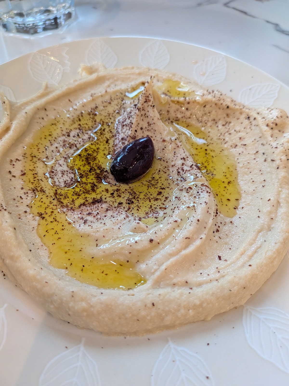Hummus Cafe: food & drinks