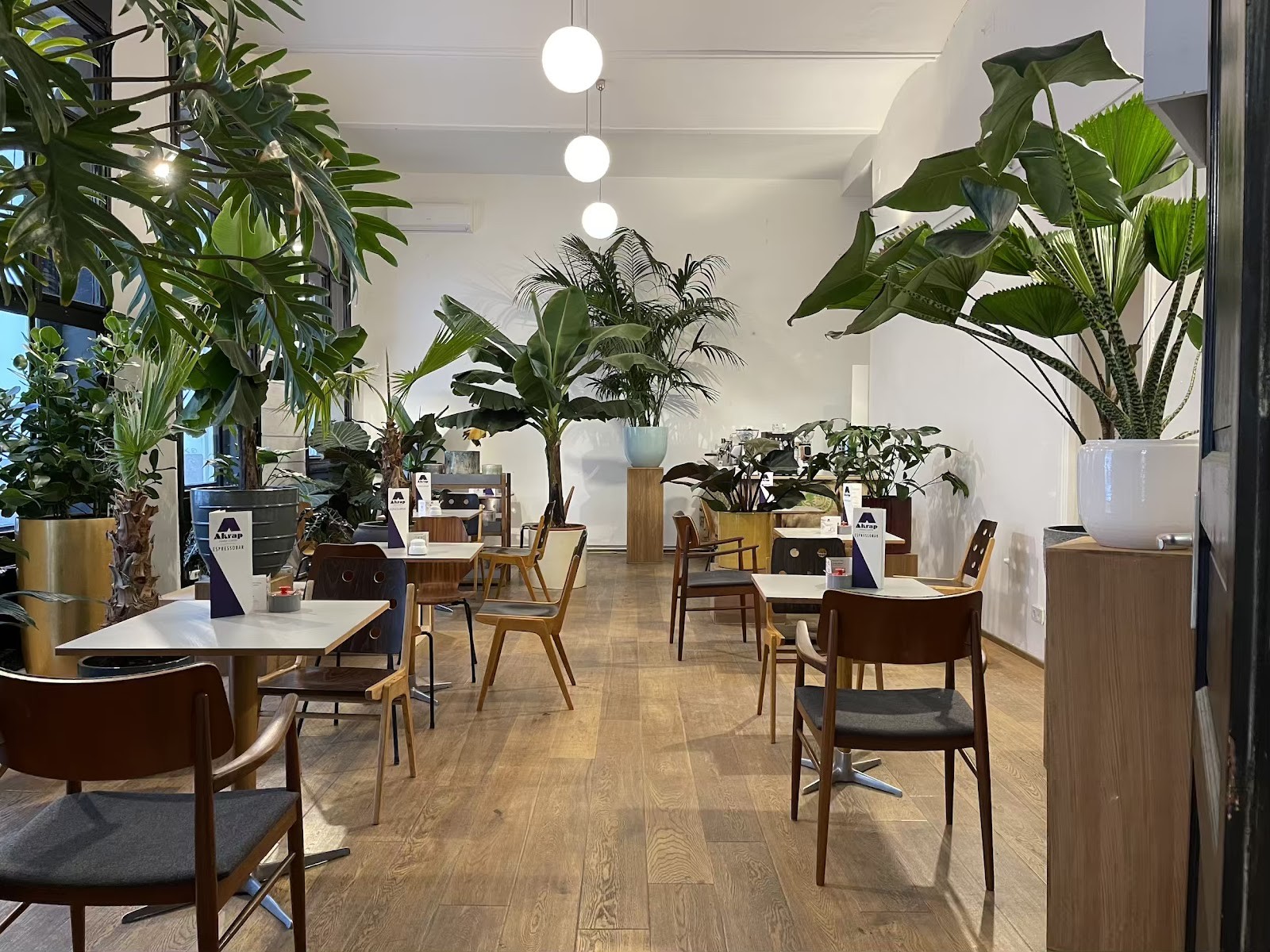 Akrap Espressobar: the place