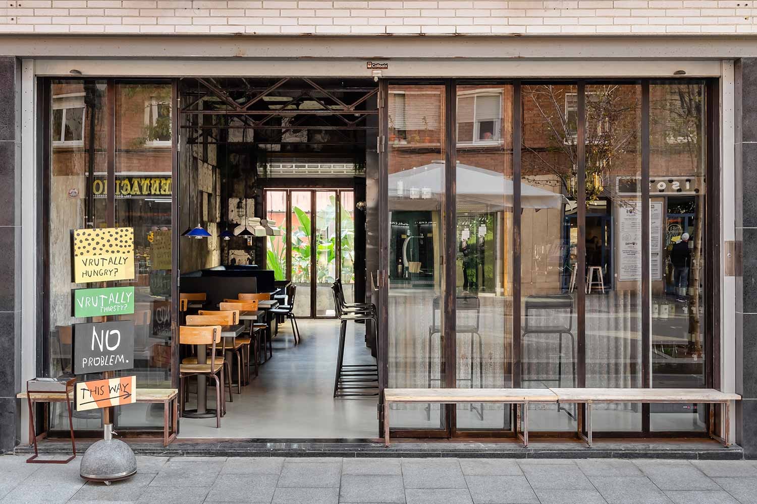 Vrutal | Vegan Burger Poblenou: the place