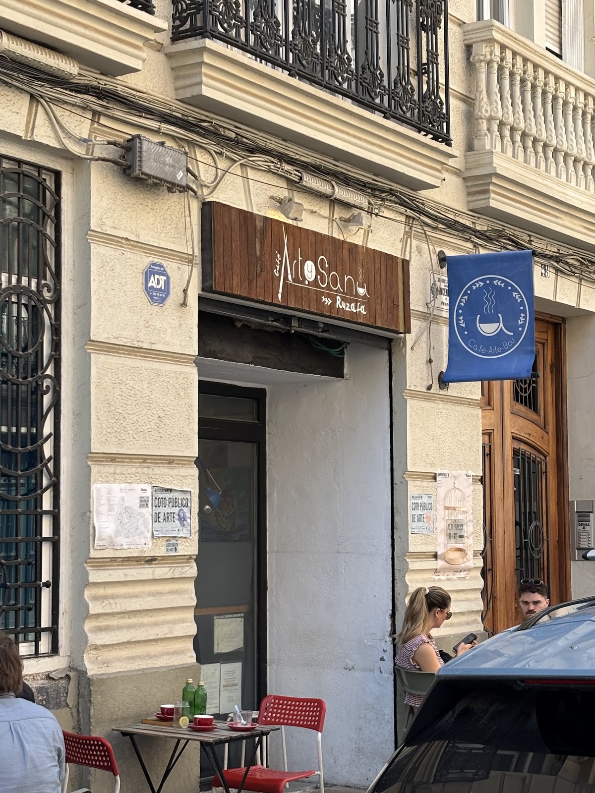 Café ArtySana - Ruzafa: the place