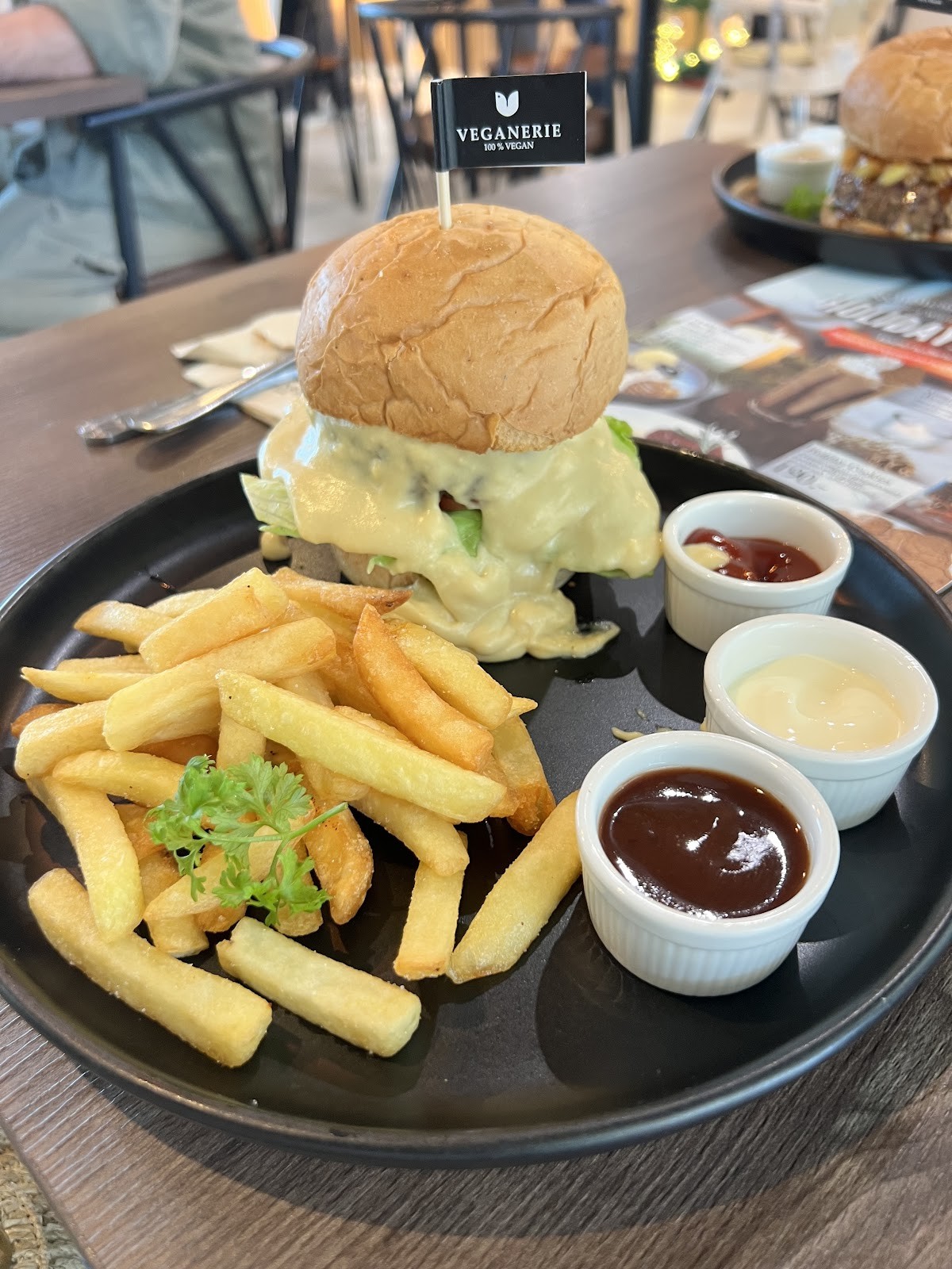 VEGANERIE Grand Palace (วีแกนเนอรี วัดพระแก้ว): food & drinks