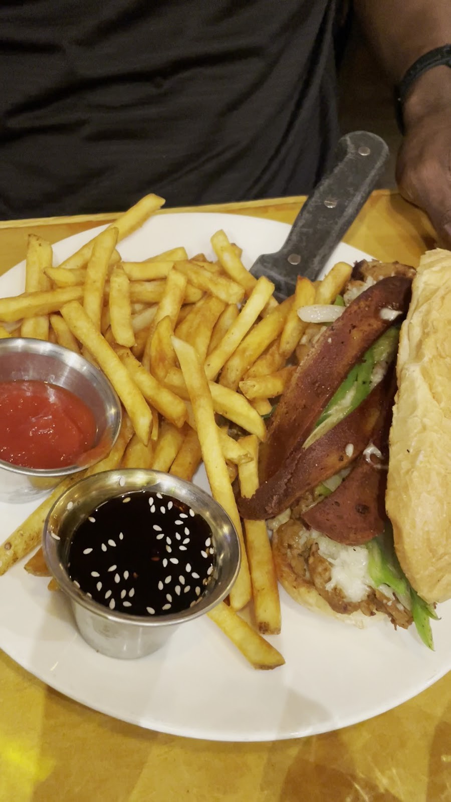 Watercourse Foods: food & drinks