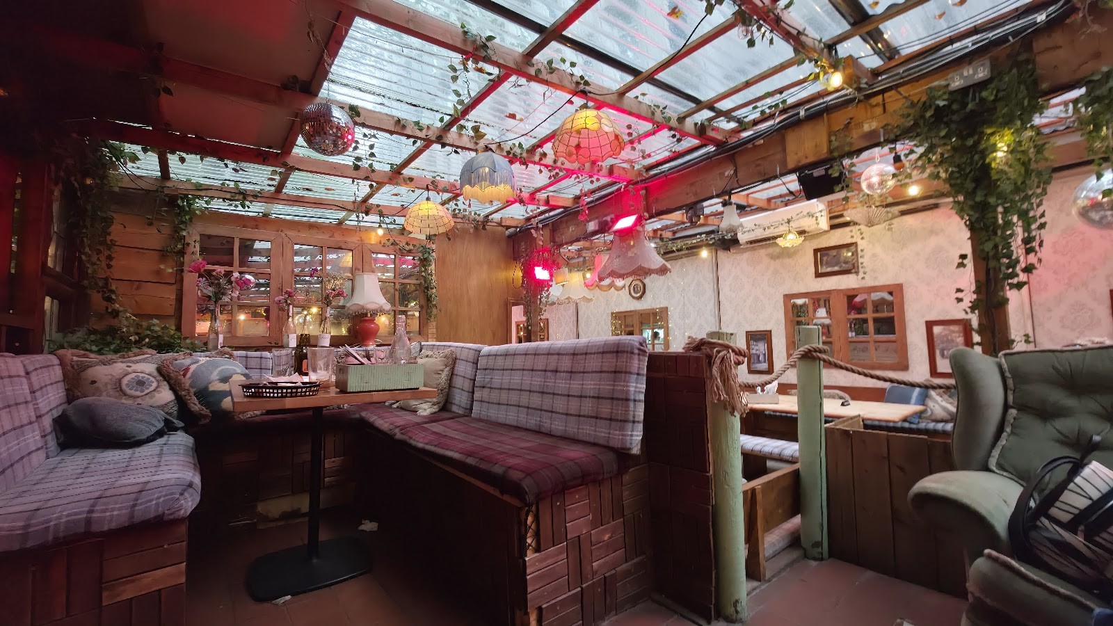 Mala: the place
