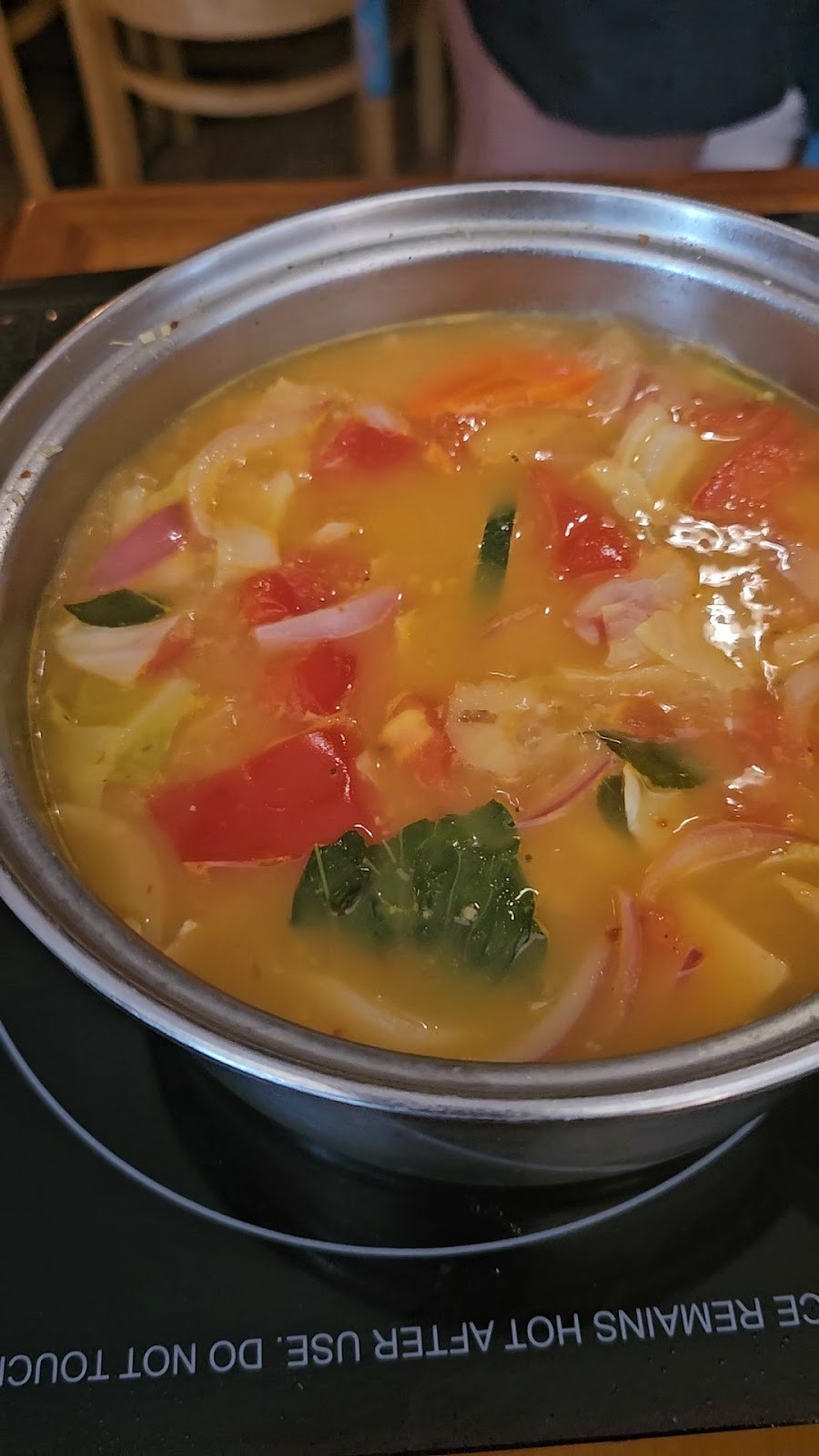 May Kaidee: food & drinks