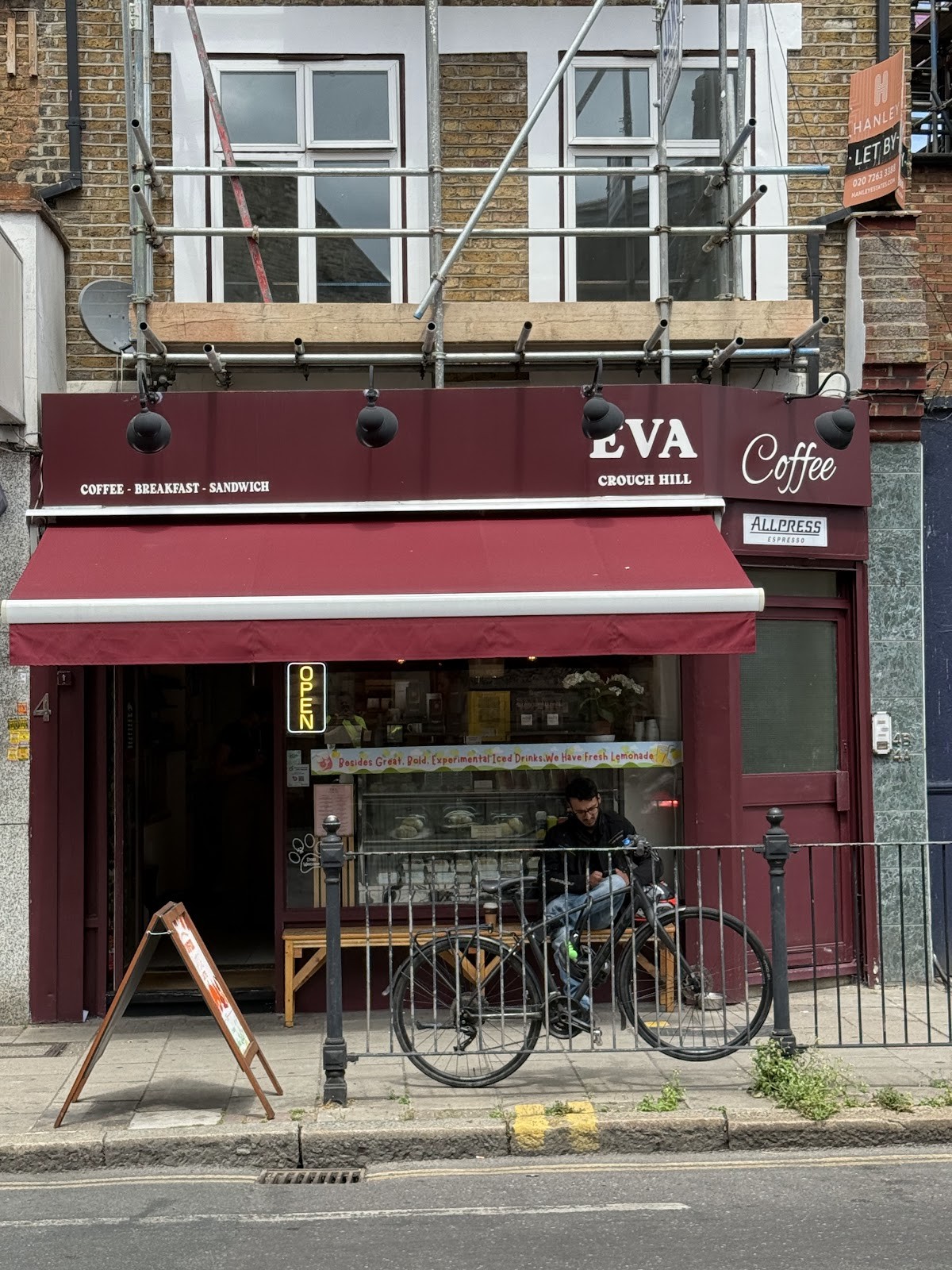 Eva Crouch Hill: the place
