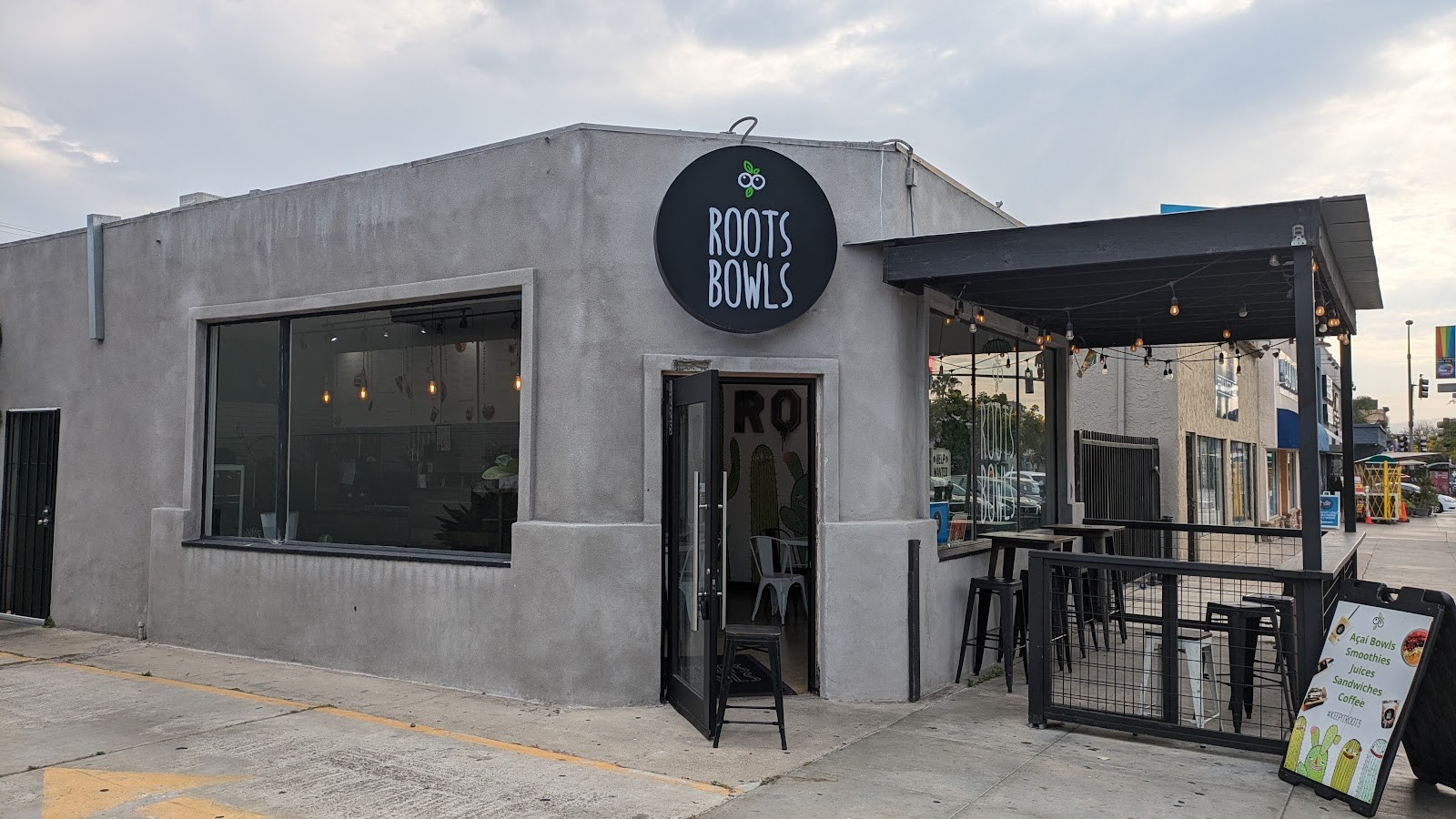 Roots Bowls: the place