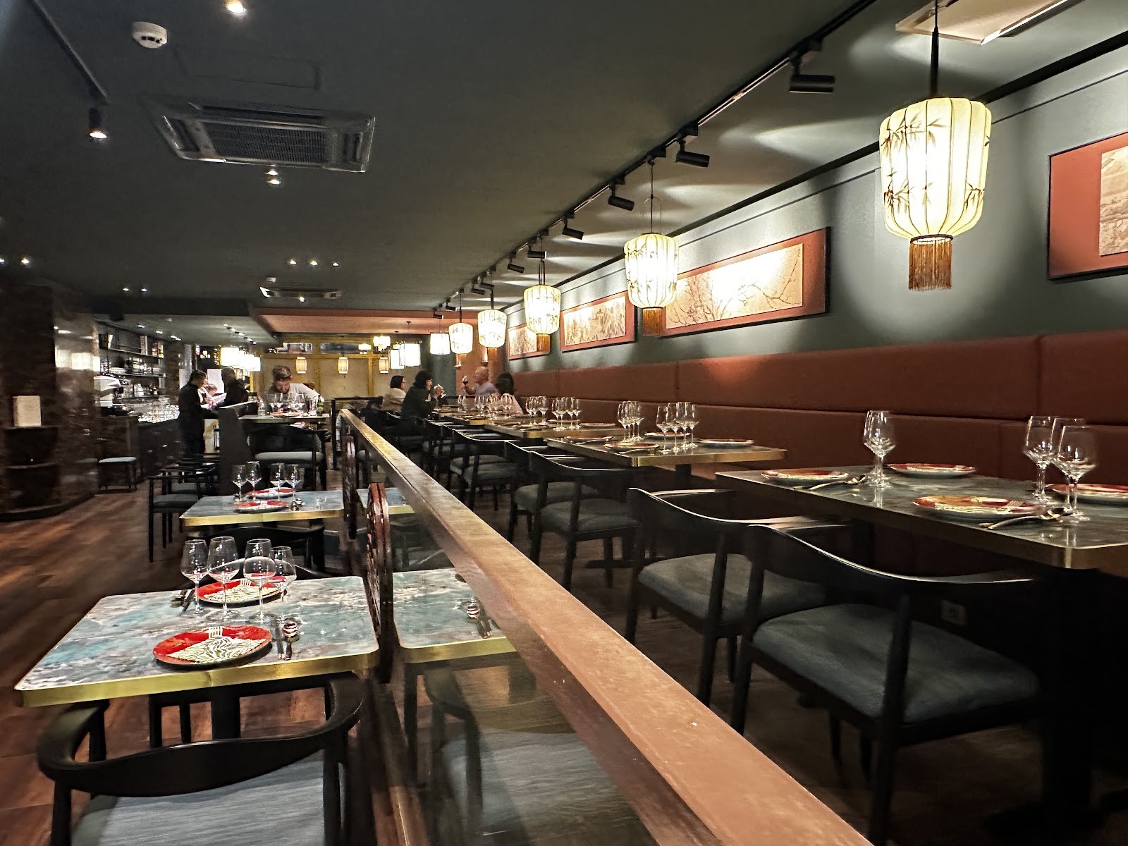 Restaurant Qin: the place